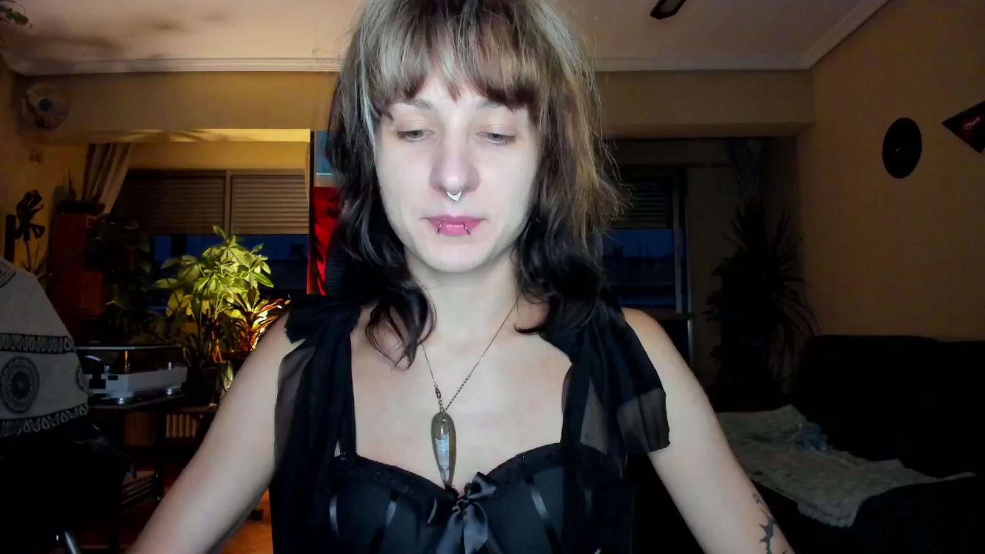 Gallery image thumbnail from Black_Aranya's myfreecams stream on, 07/23/2025, 20:32 image 10 of 20