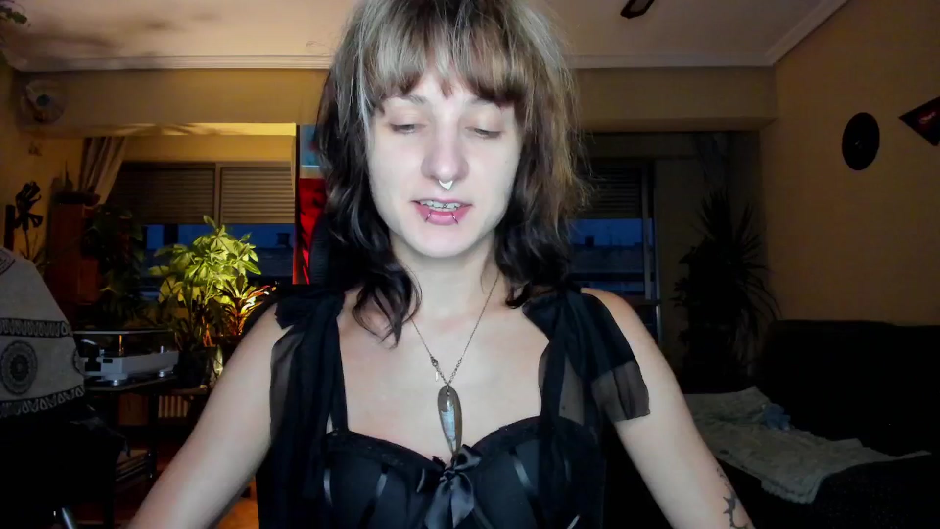 Gallery image thumbnail from Black_Aranya's myfreecams stream on, 07/23/2025, 20:32 image 6 of 20