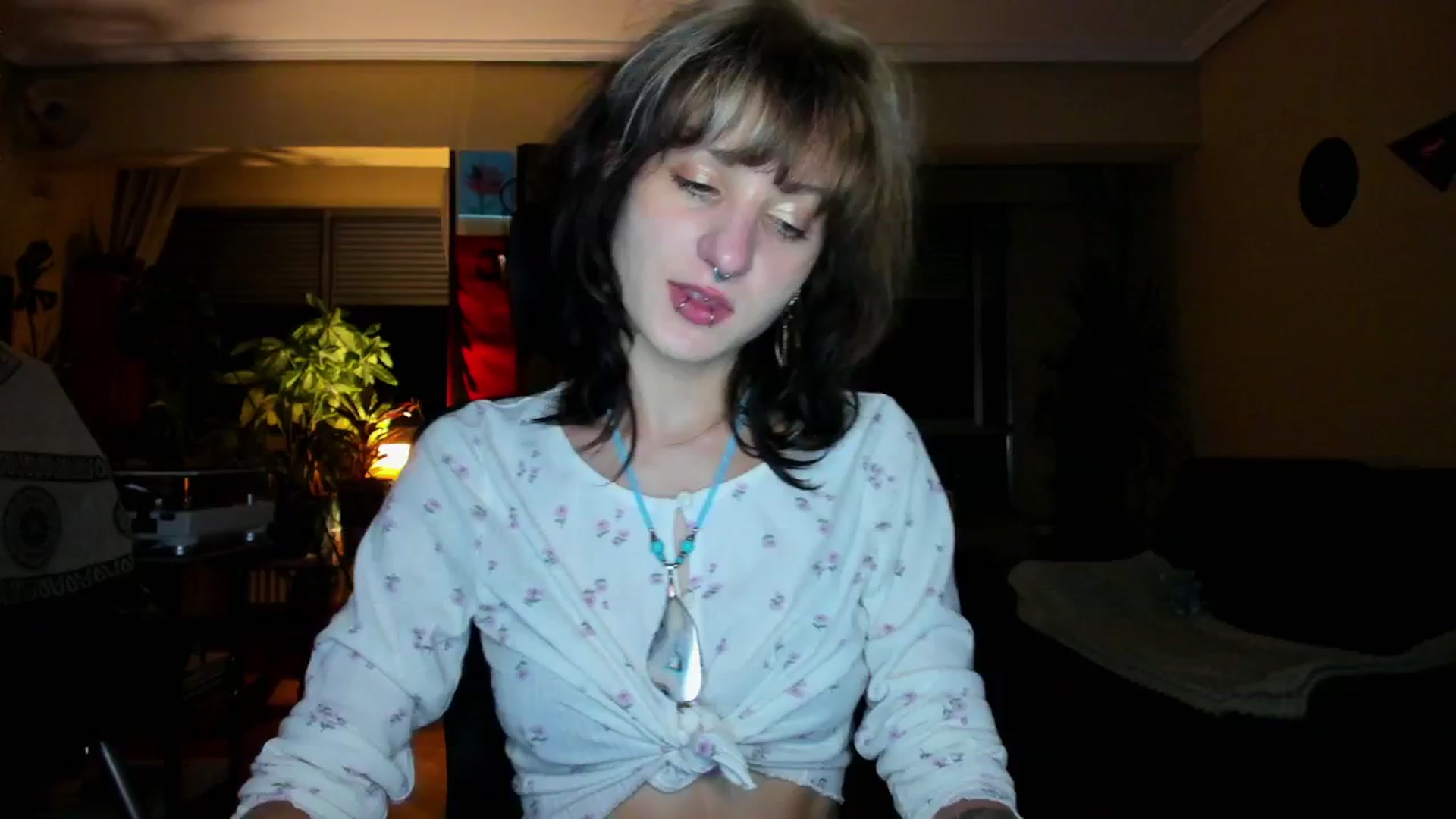 Gallery image thumbnail from Black_Aranya's myfreecams stream on, 07/27/2025, 24:01 image 12 of 20