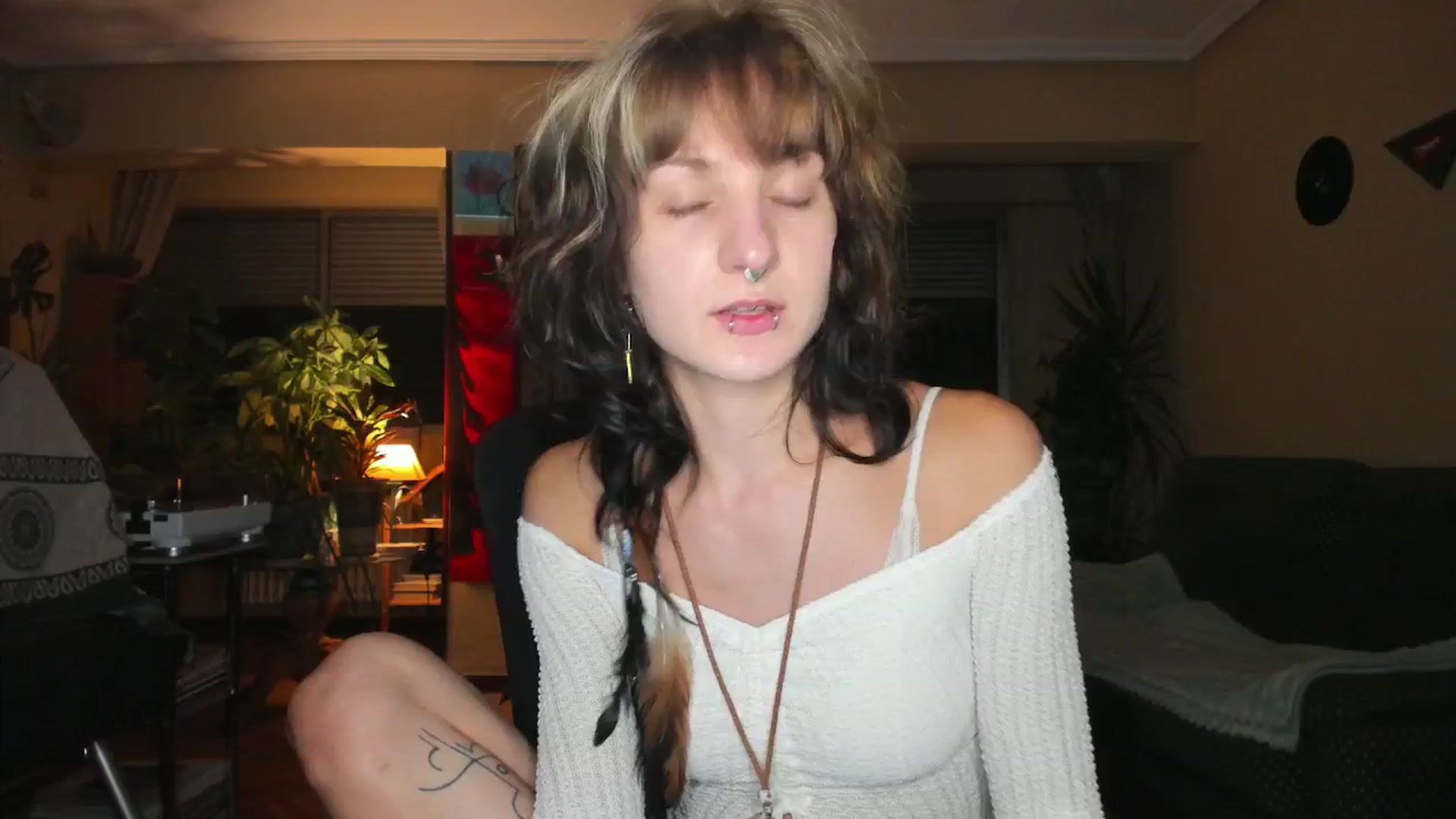 Gallery image thumbnail from Black_Aranya's myfreecams stream on, 07/28/2025, 20:45 image 18 of 20