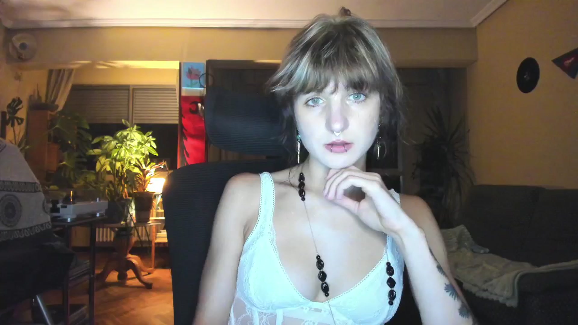 Gallery image thumbnail from Black_Aranya's myfreecams stream on, 07/29/2025, 22:49 image 18 of 20