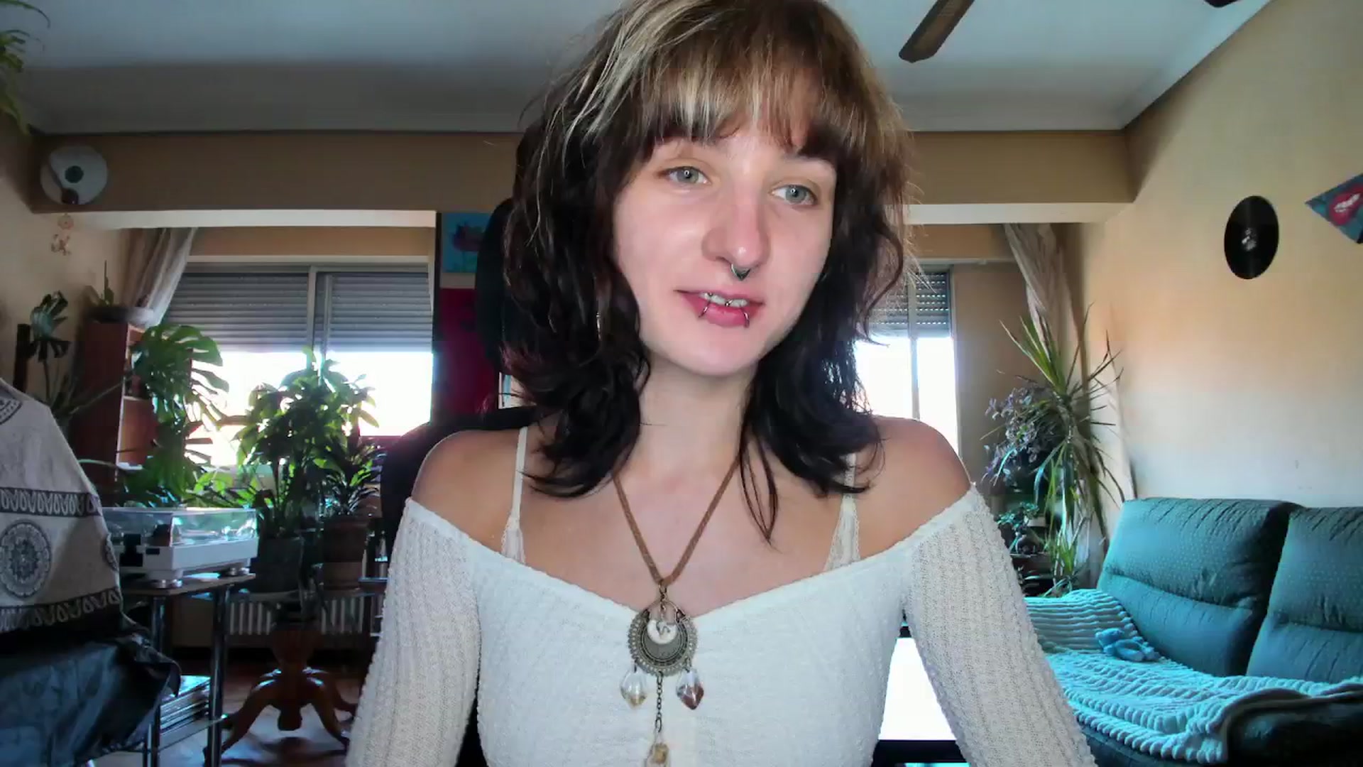 Gallery image thumbnail from Black_Aranya's myfreecams stream on, 08/01/2025, 20:04 image 1 of 20