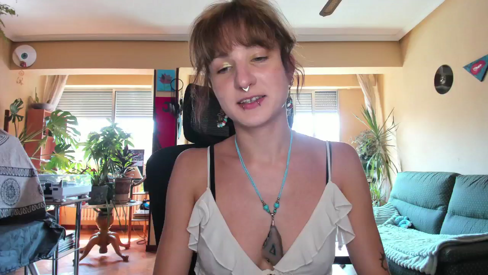 Gallery image thumbnail from Black_Aranya's myfreecams stream on, 08/05/2025, 11:29 image 1 of 20