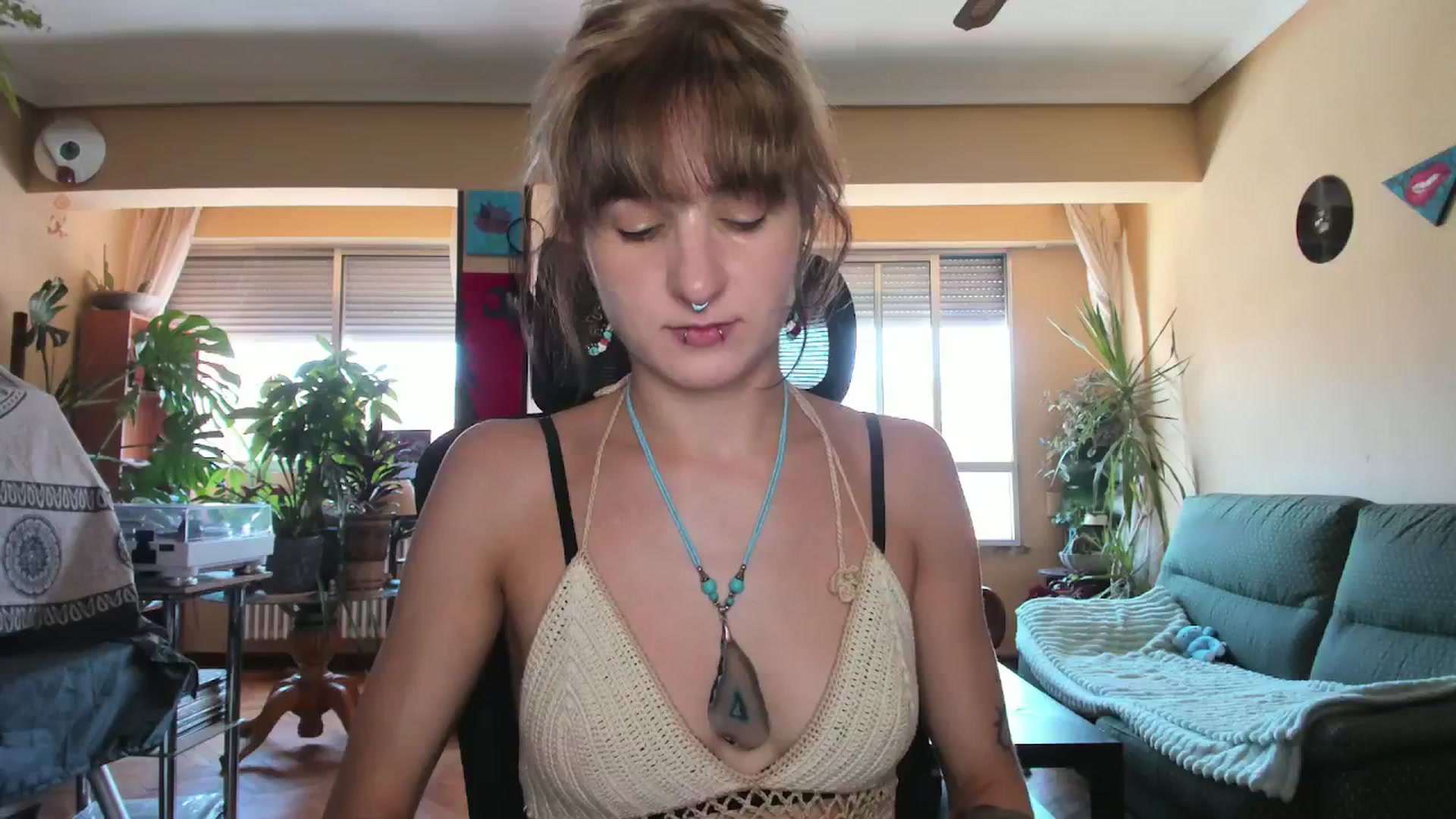 Gallery image thumbnail from Black_Aranya's myfreecams stream on, 08/05/2025, 14:21 image 3 of 20
