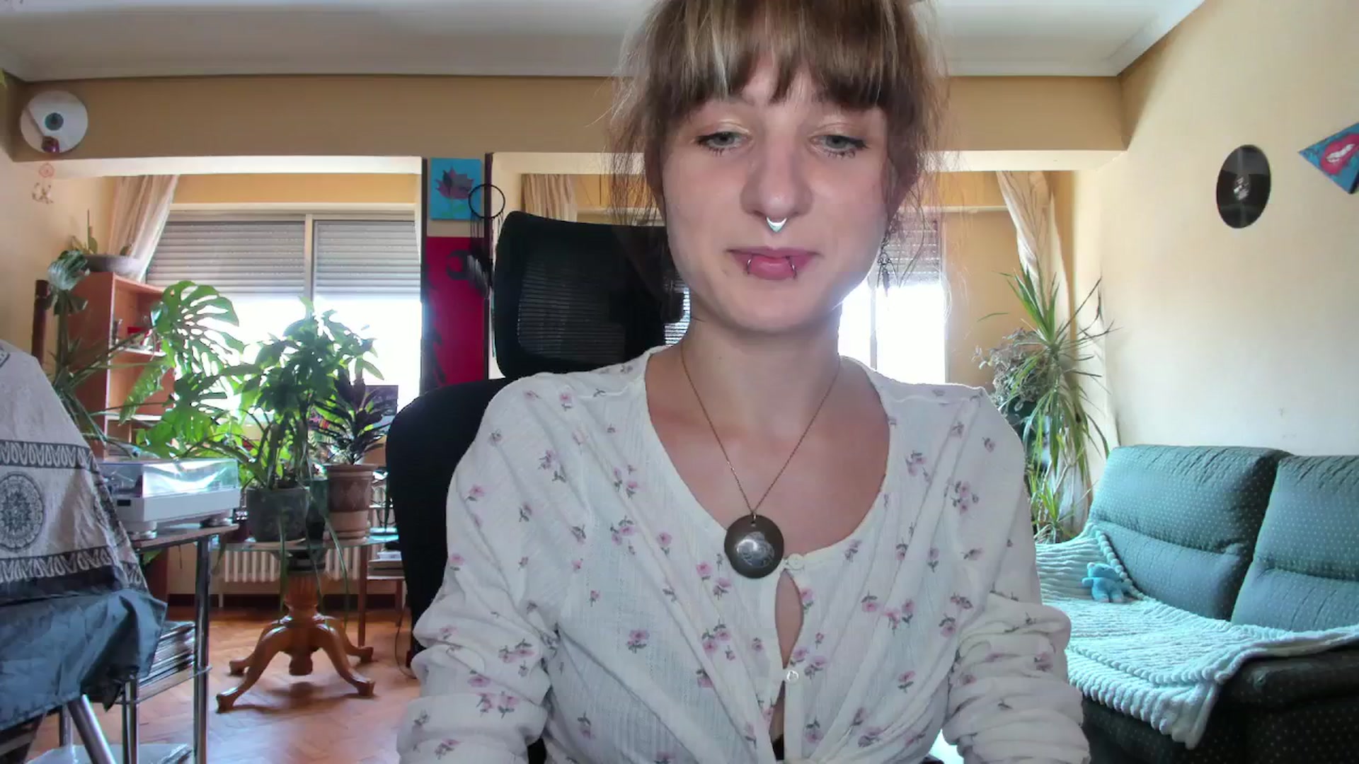 Gallery image thumbnail from Black_Aranya's myfreecams stream on, 08/06/2025, 14:17 image 12 of 20