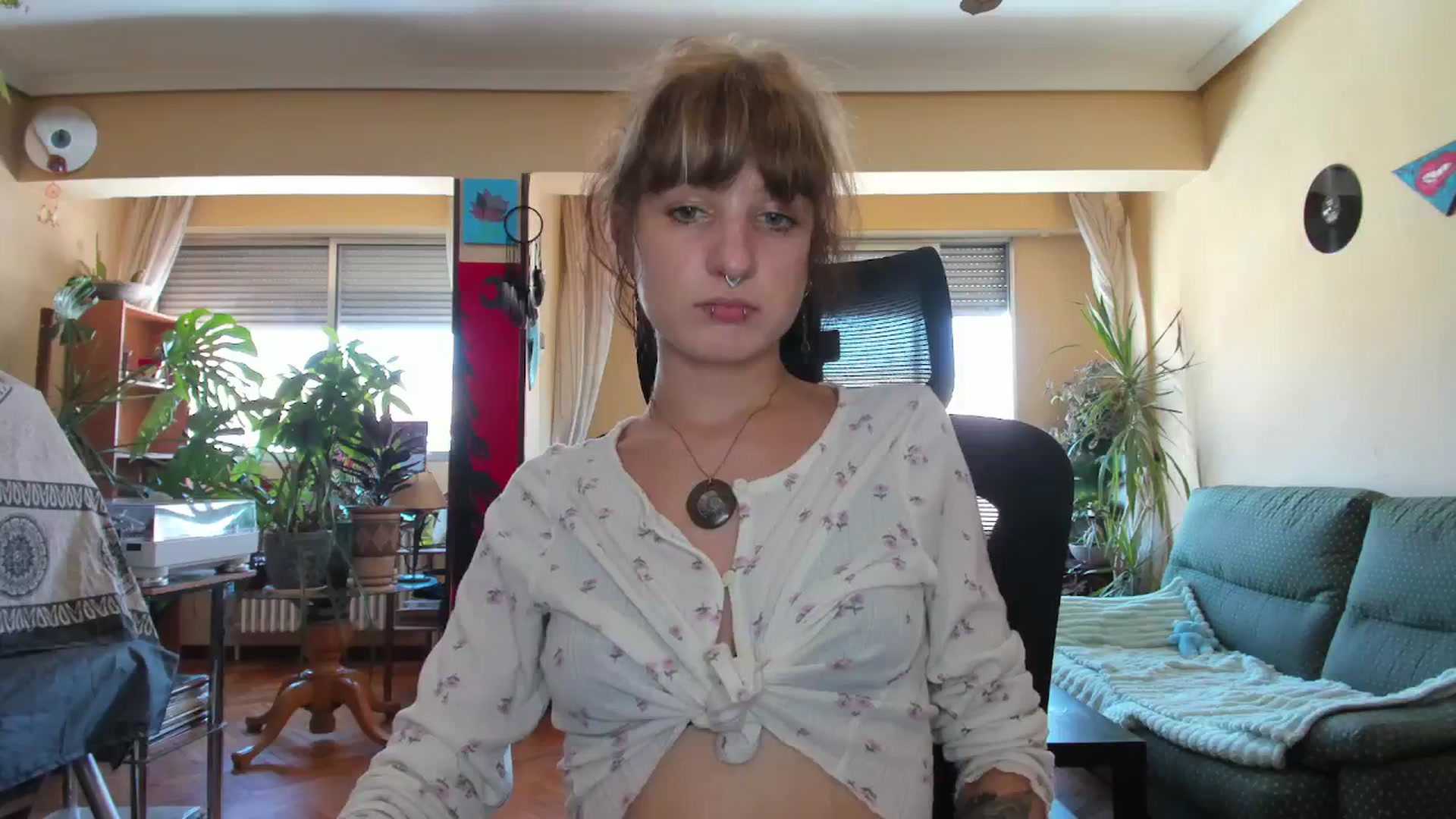 Gallery image thumbnail from Black_Aranya's myfreecams stream on, 08/06/2025, 16:17 image 1 of 20