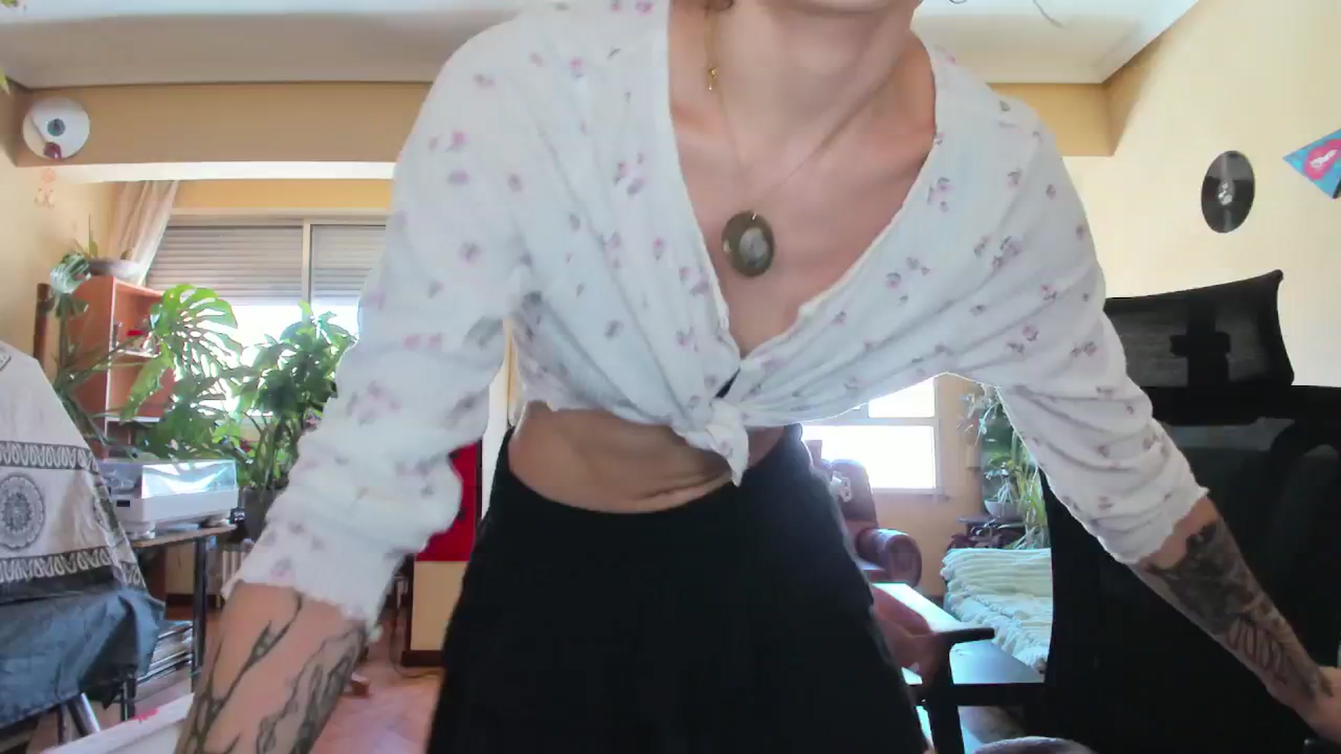 Gallery image thumbnail from Black_Aranya's myfreecams stream on, 08/06/2025, 16:17 image 8 of 20
