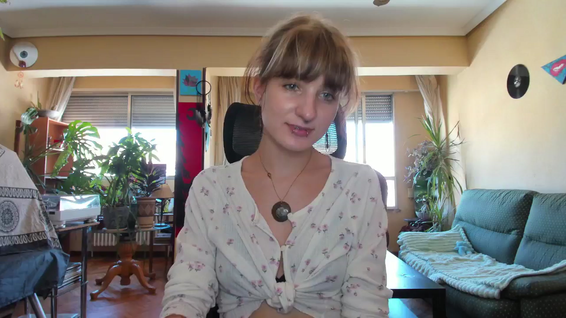 Gallery image thumbnail from Black_Aranya's myfreecams stream on, 08/06/2025, 16:52 image 16 of 20