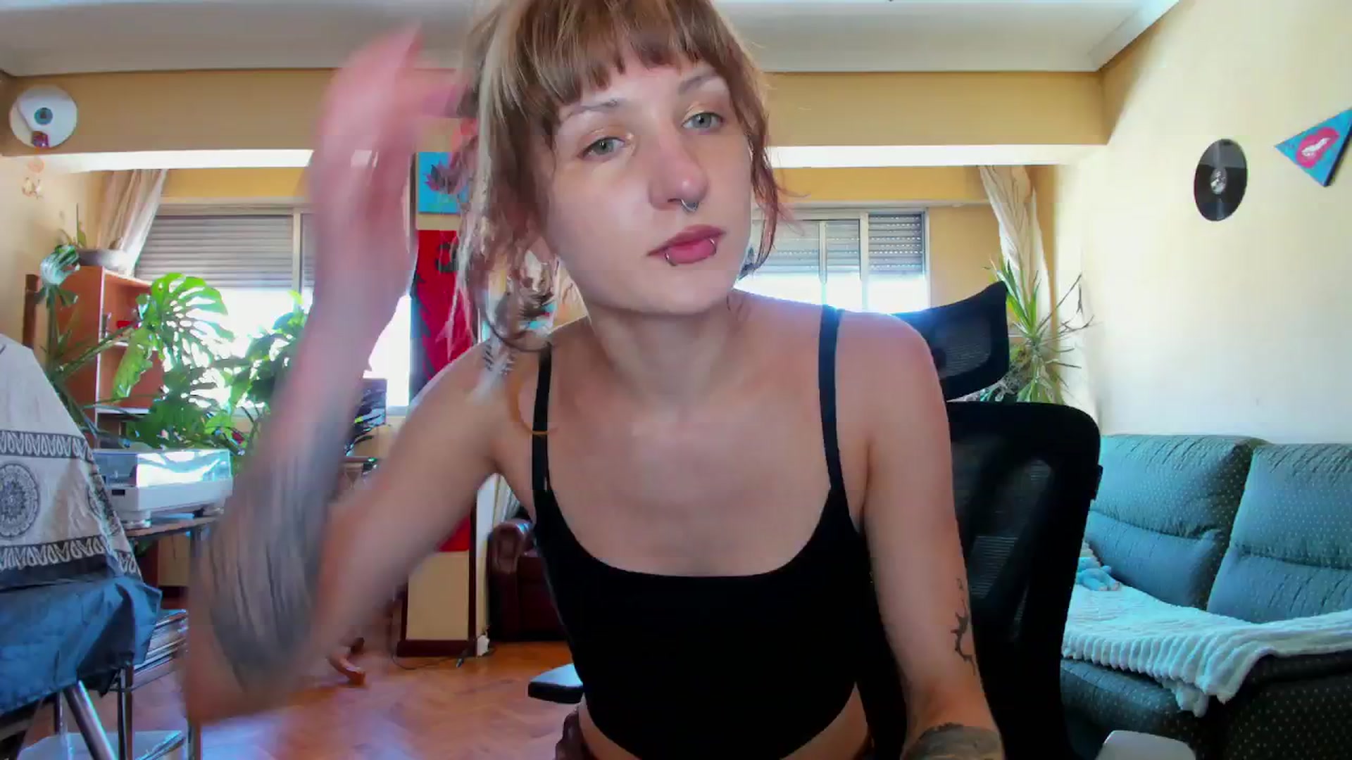 Gallery image thumbnail from Black_Aranya's myfreecams stream on, 08/07/2025, 16:03 image 18 of 20
