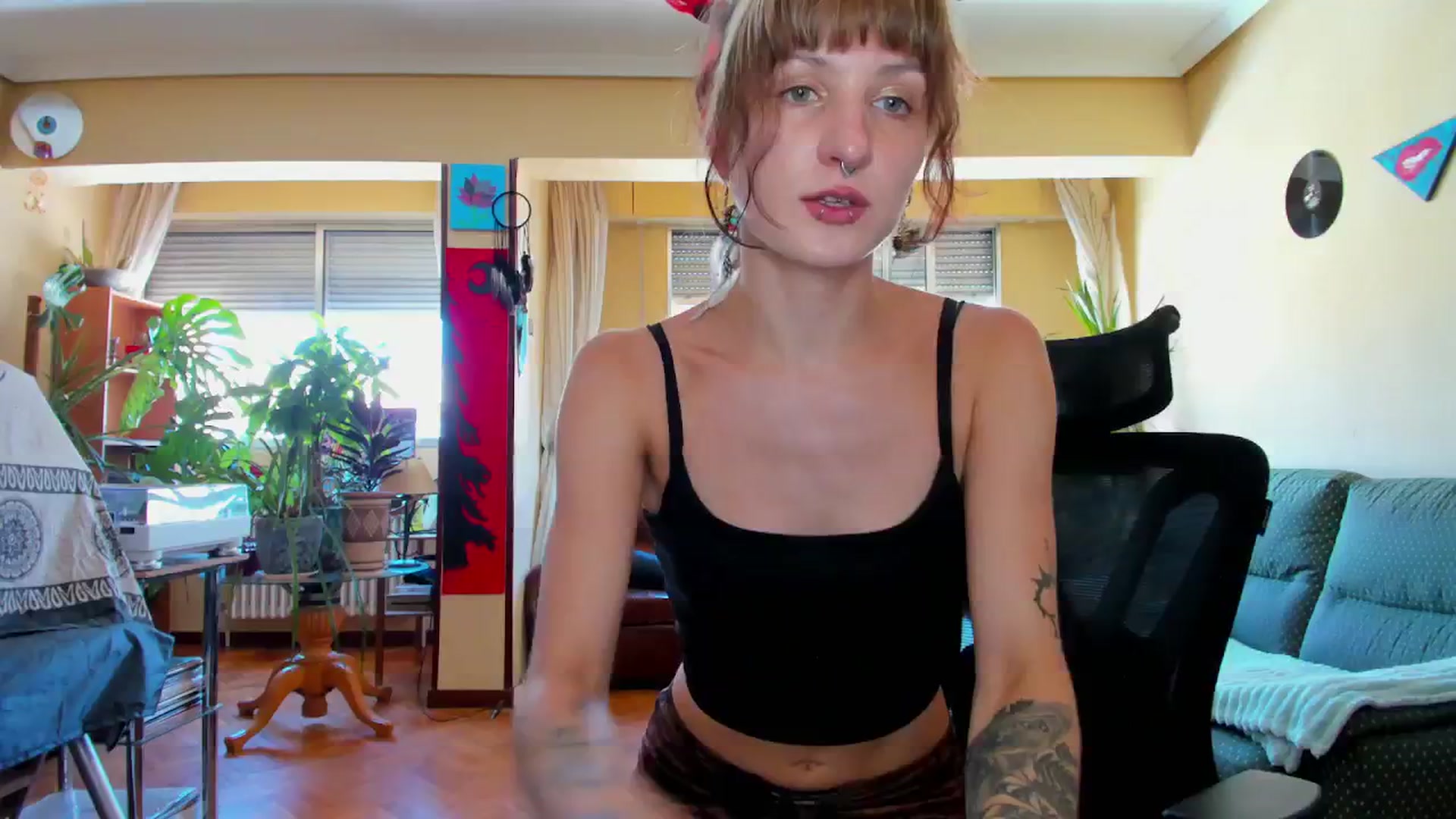 Gallery image thumbnail from Black_Aranya's myfreecams stream on, 08/07/2025, 16:03 image 17 of 20