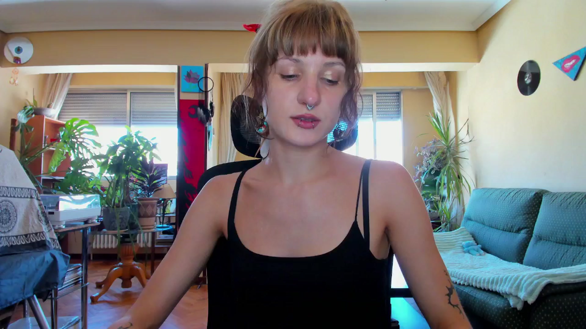 Gallery image thumbnail from Black_Aranya's myfreecams stream on, 08/07/2025, 16:20 image 7 of 20
