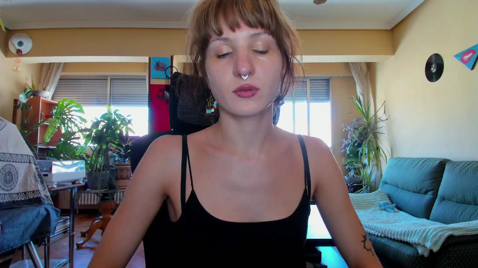 Gallery image thumbnail from Black_Aranya's myfreecams stream on, 08/07/2025, 17:43 image 3 of 20