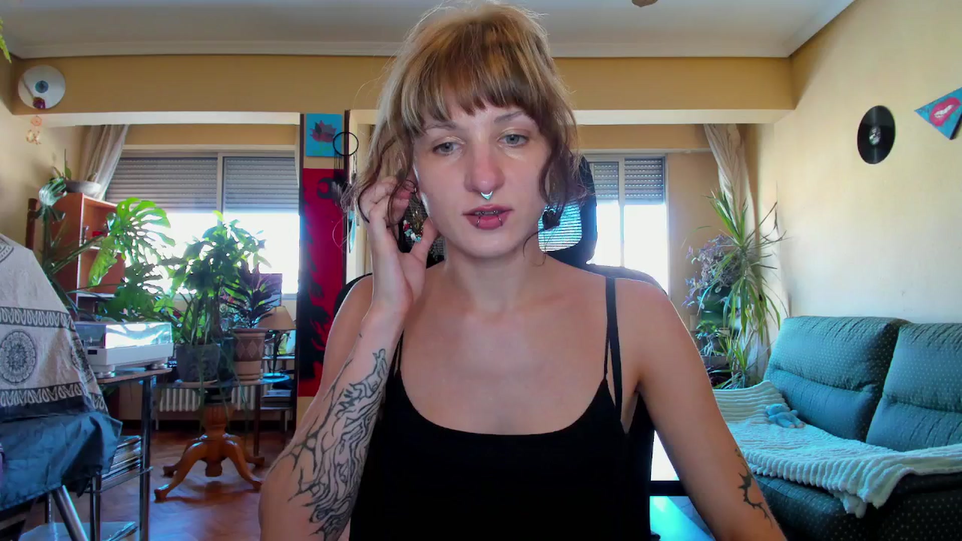 Gallery image thumbnail from Black_Aranya's myfreecams stream on, 08/07/2025, 17:43 image 13 of 20