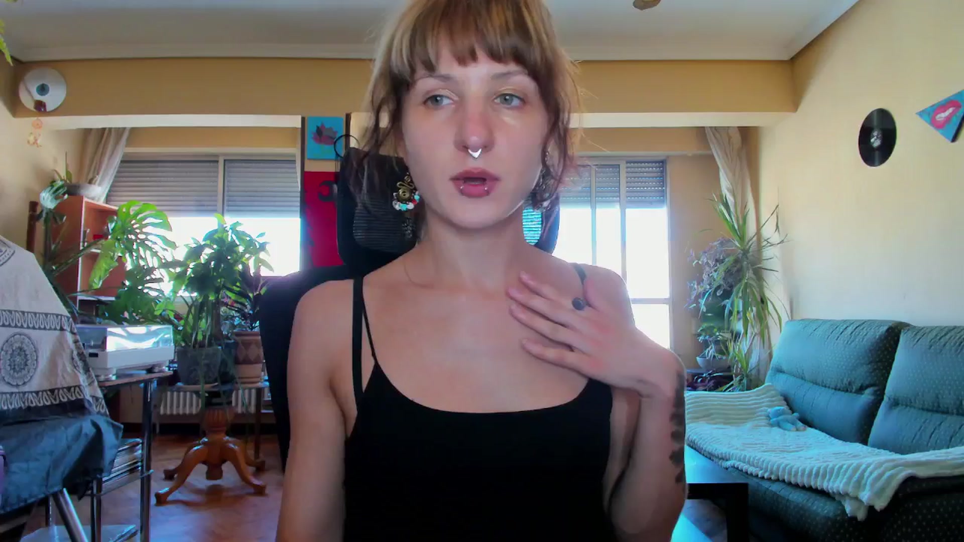 Gallery image thumbnail from Black_Aranya's myfreecams stream on, 08/07/2025, 17:43 image 9 of 20