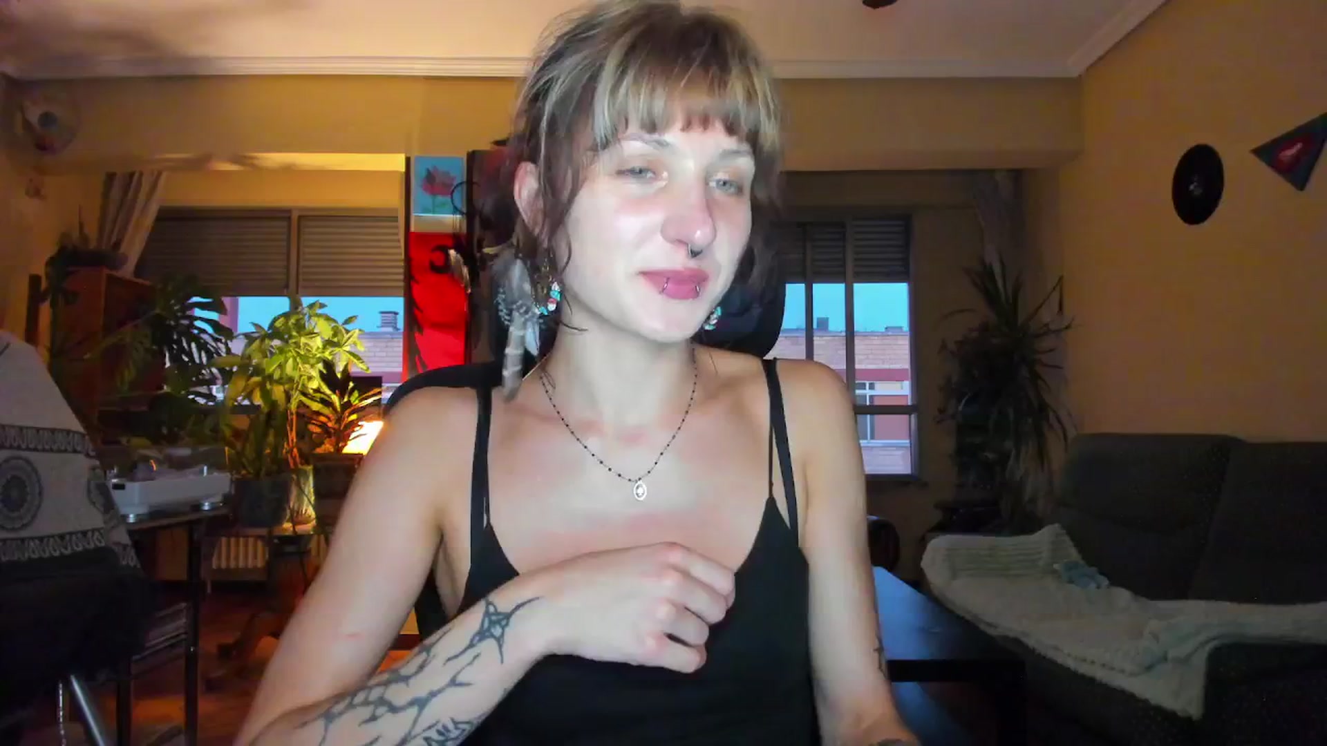 Gallery image thumbnail from Black_Aranya's myfreecams stream on, 08/07/2025, 19:57 image 17 of 20