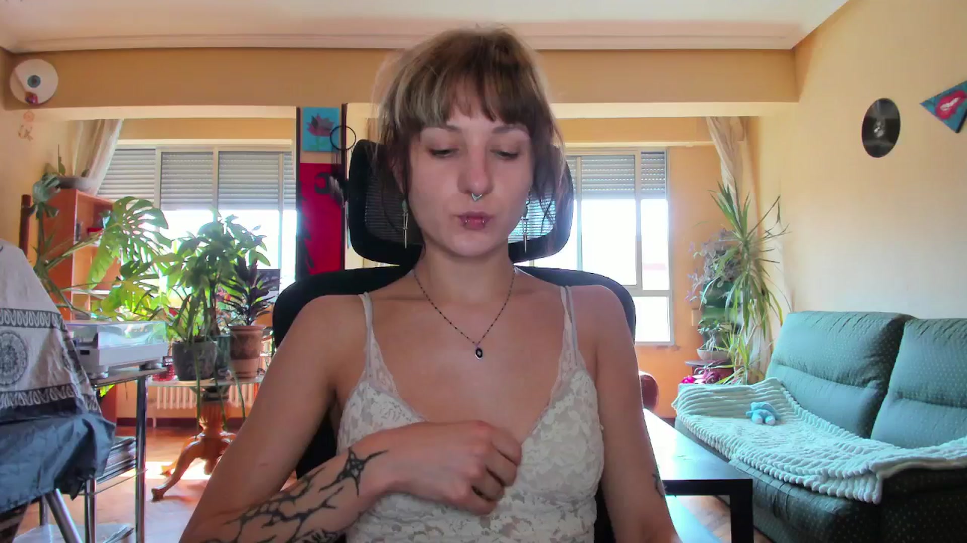 Gallery image thumbnail from Black_Aranya's myfreecams stream on, 08/08/2025, 10:14 image 19 of 20