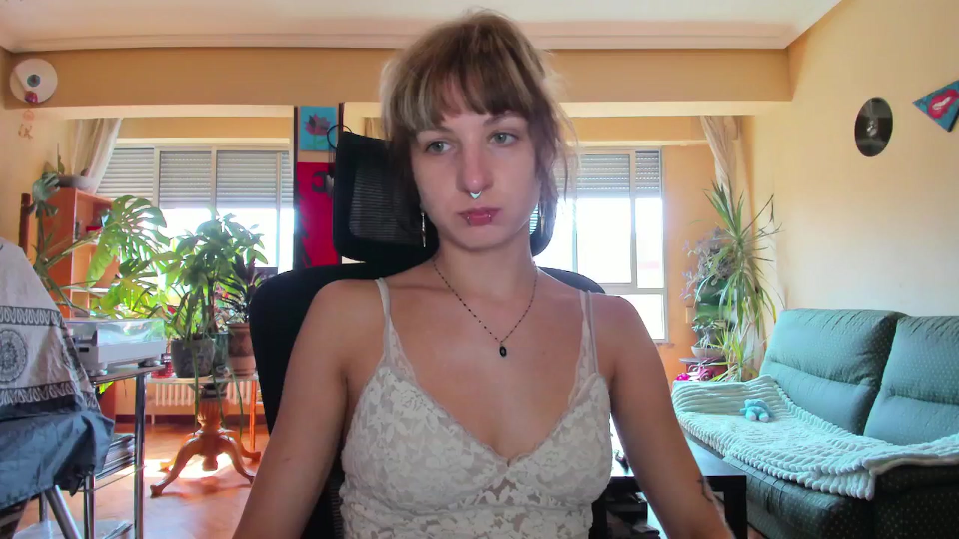 Gallery image thumbnail from Black_Aranya's myfreecams stream on, 08/08/2025, 10:14 image 18 of 20