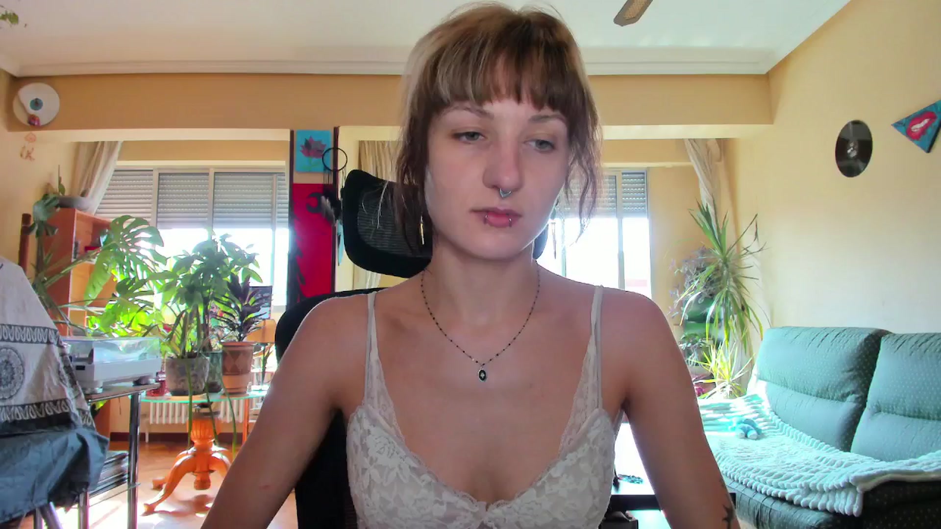 Gallery image thumbnail from Black_Aranya's myfreecams stream on, 08/08/2025, 10:14 image 1 of 20