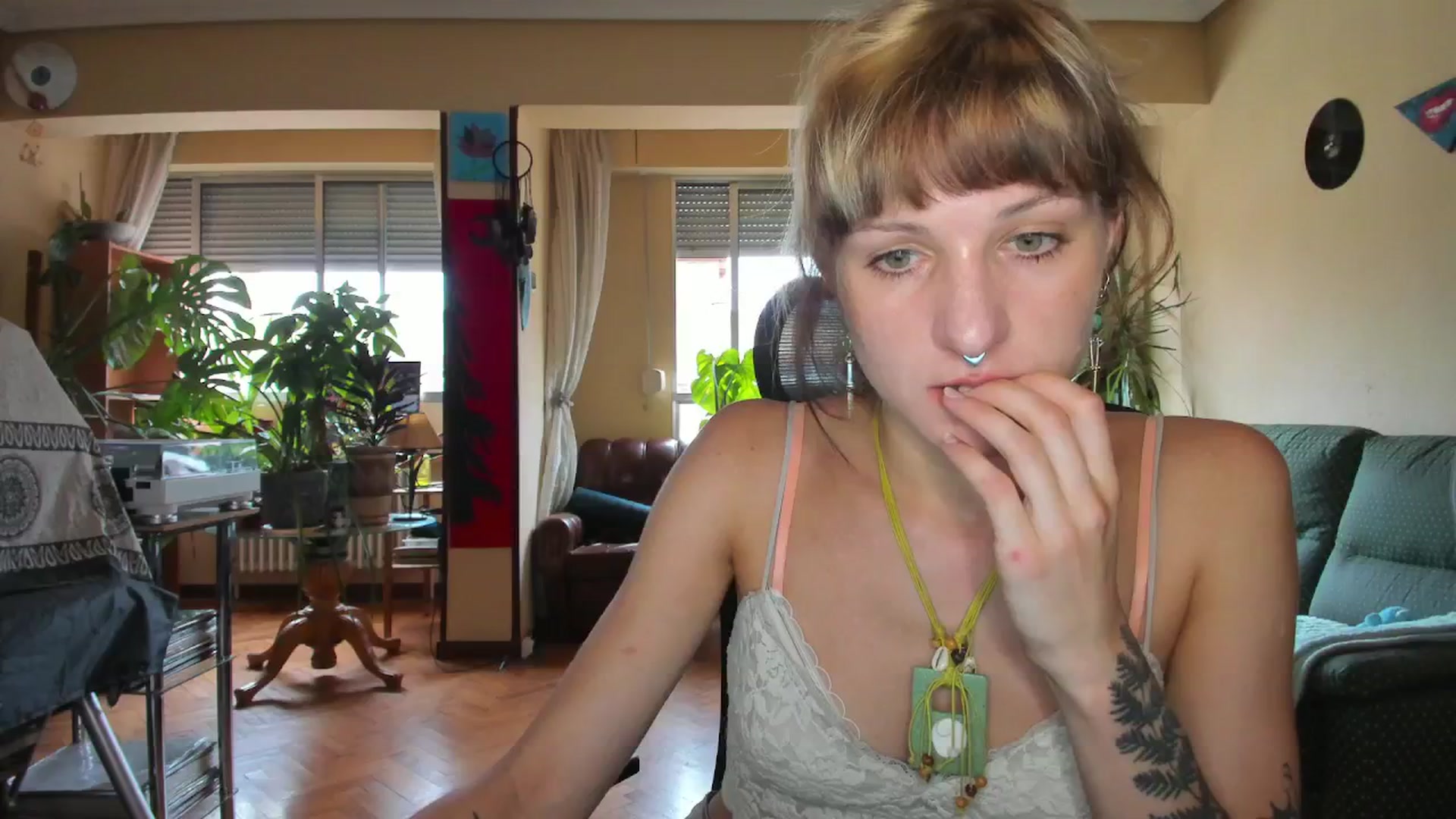 Gallery image thumbnail from Black_Aranya's myfreecams stream on, 08/12/2025, 17:17 image 9 of 20
