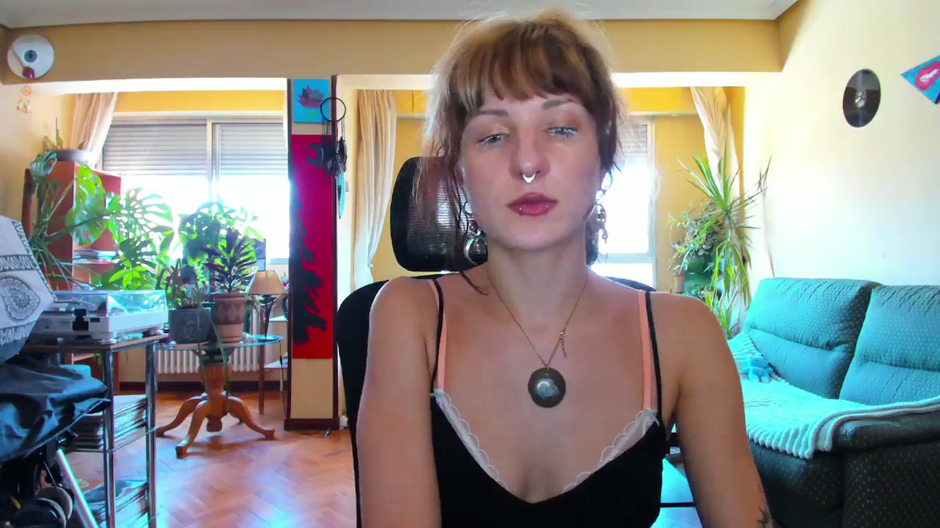 Gallery image thumbnail from Black_Aranya's myfreecams stream on, 08/21/2025, 14:25 image 18 of 20