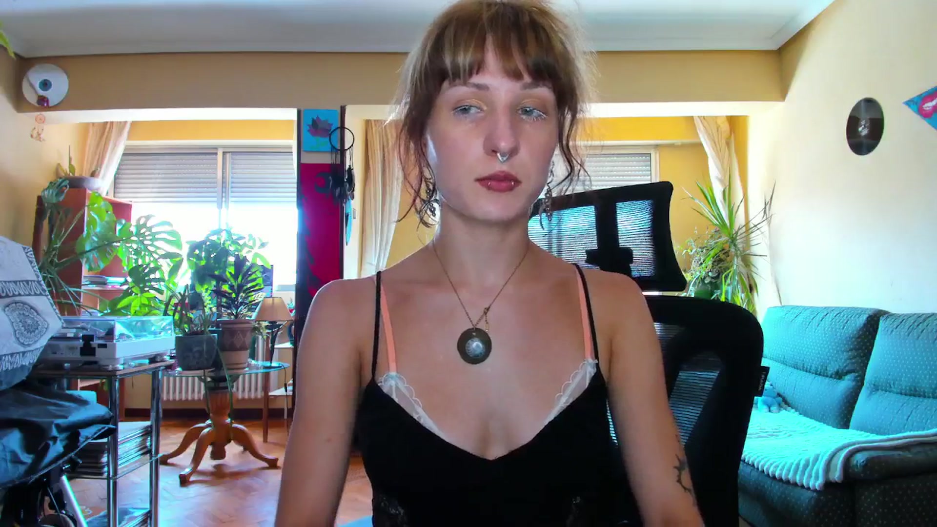 Gallery image thumbnail from Black_Aranya's myfreecams stream on, 08/21/2025, 14:25 image 6 of 20