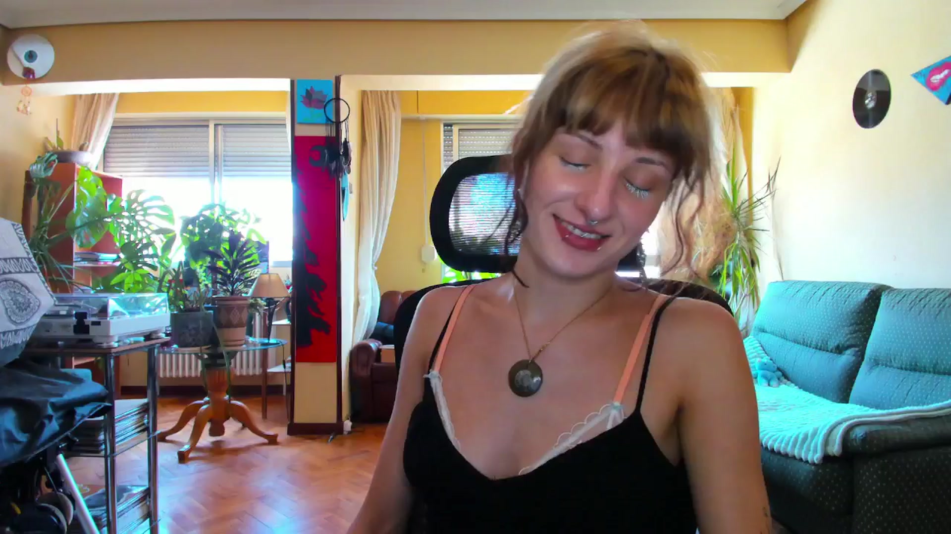 Gallery image thumbnail from Black_Aranya's myfreecams stream on, 08/21/2025, 15:06 image 14 of 20