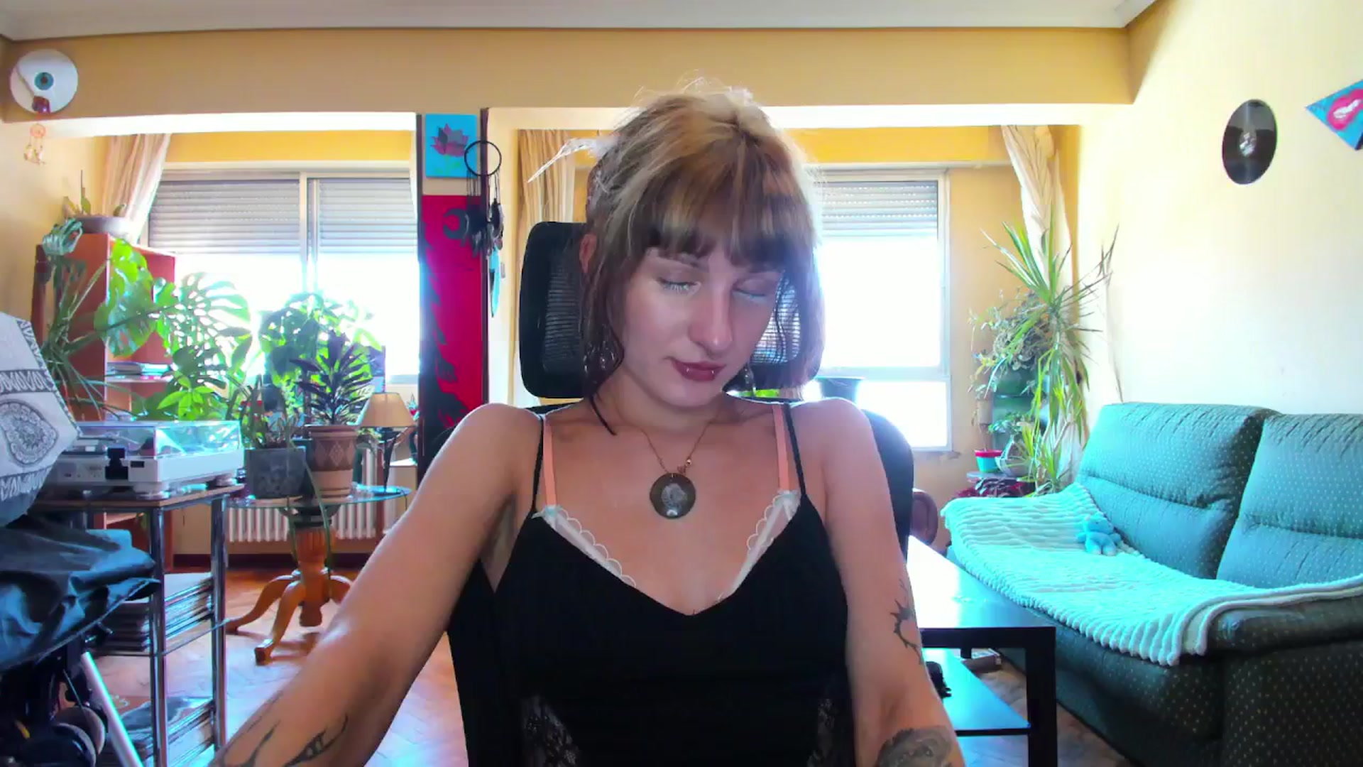 Gallery image thumbnail from Black_Aranya's myfreecams stream on, 08/21/2025, 15:06 image 12 of 20