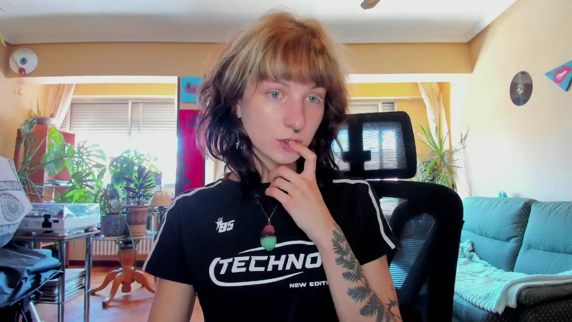 Gallery image thumbnail from Black_Aranya's myfreecams stream on, 08/22/2025, 13:55 image 19 of 20