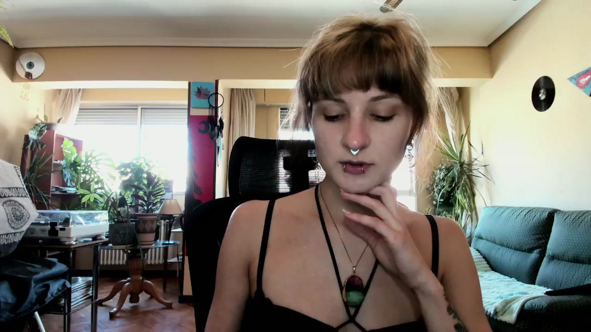 Gallery image thumbnail from Black_Aranya's myfreecams stream on, 09/04/2025, 16:52 image 18 of 20