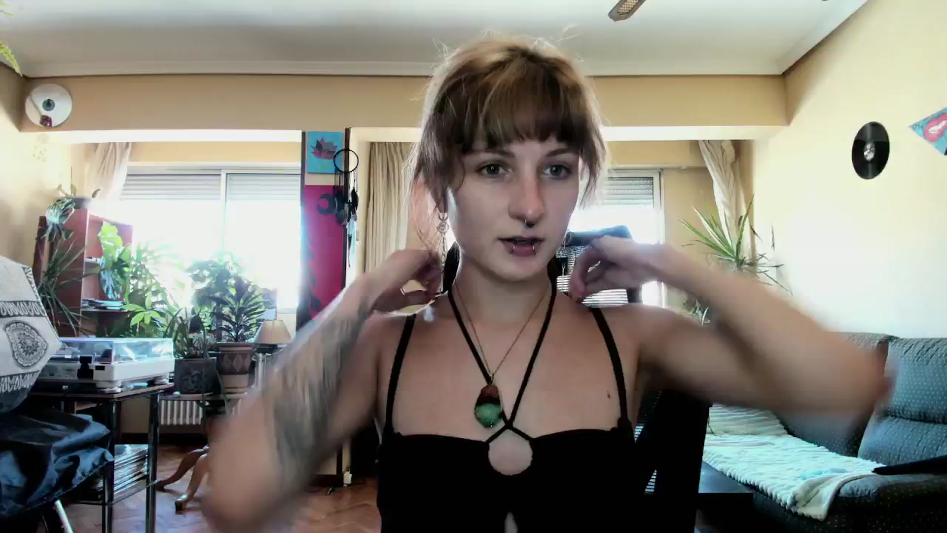 Gallery image thumbnail from Black_Aranya's myfreecams stream on, 09/04/2025, 16:52 image 15 of 20