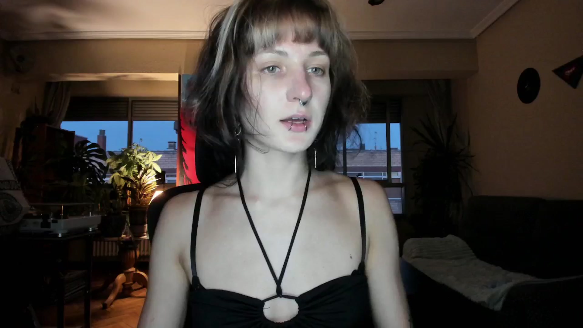 Gallery image thumbnail from Black_Aranya's myfreecams stream on, 09/04/2025, 19:23 image 3 of 20