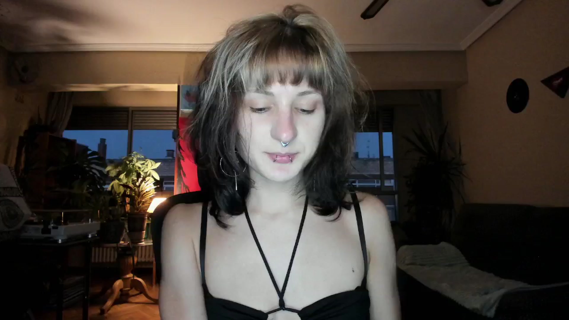 Gallery image thumbnail from Black_Aranya's myfreecams stream on, 09/04/2025, 19:23 image 8 of 20