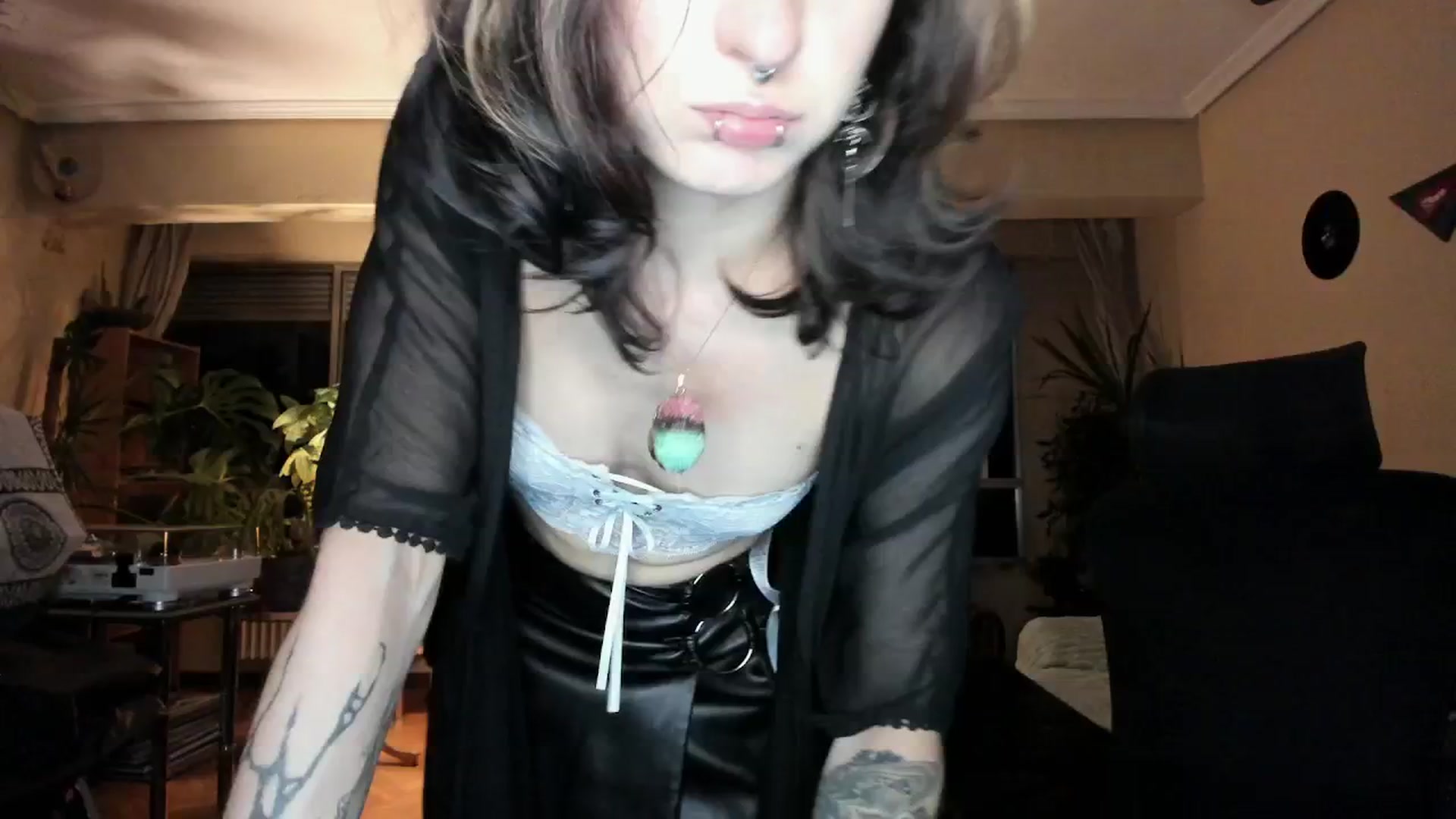 Gallery image thumbnail from Black_Aranya's myfreecams stream on, 09/04/2025, 20:36 image 6 of 20