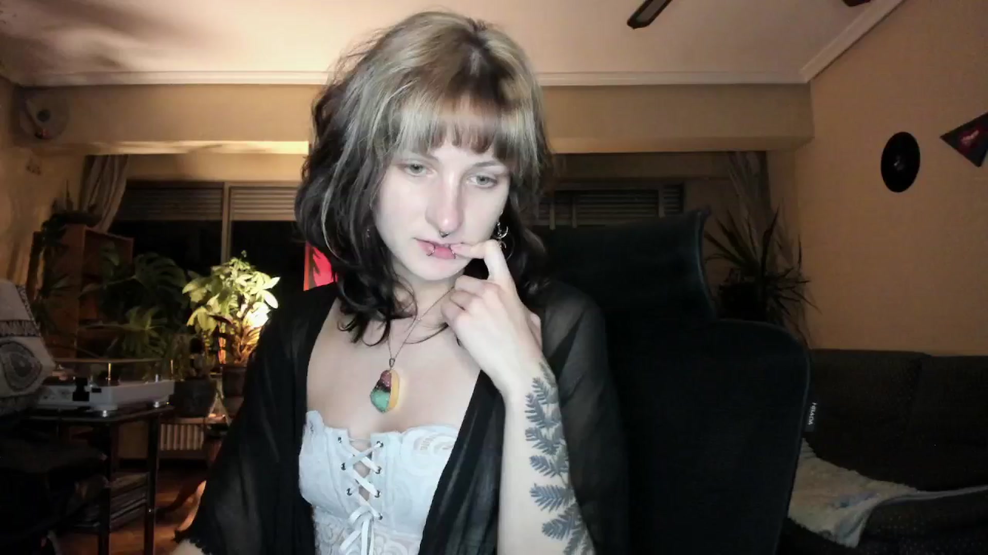Gallery image thumbnail from Black_Aranya's myfreecams stream on, 09/04/2025, 20:36 image 16 of 20