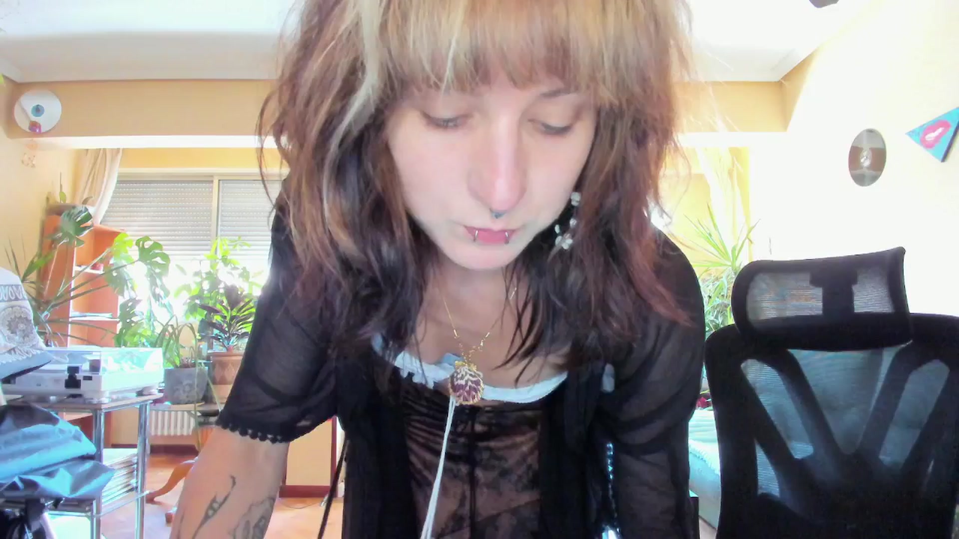 Gallery image thumbnail from Black_Aranya's myfreecams stream on, 09/22/2025, 13:55 image 9 of 20