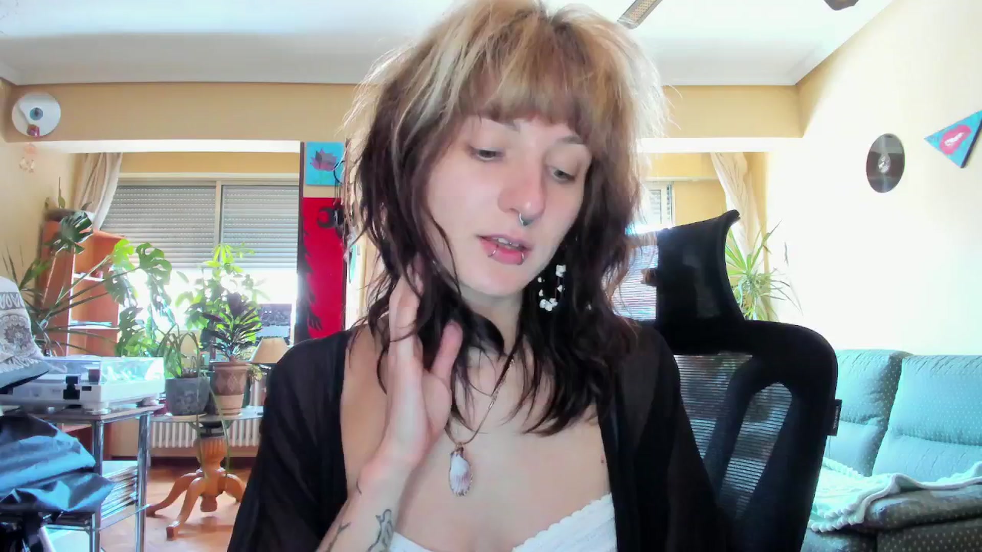 Gallery image thumbnail from Black_Aranya's myfreecams stream on, 09/22/2025, 15:32 image 8 of 20