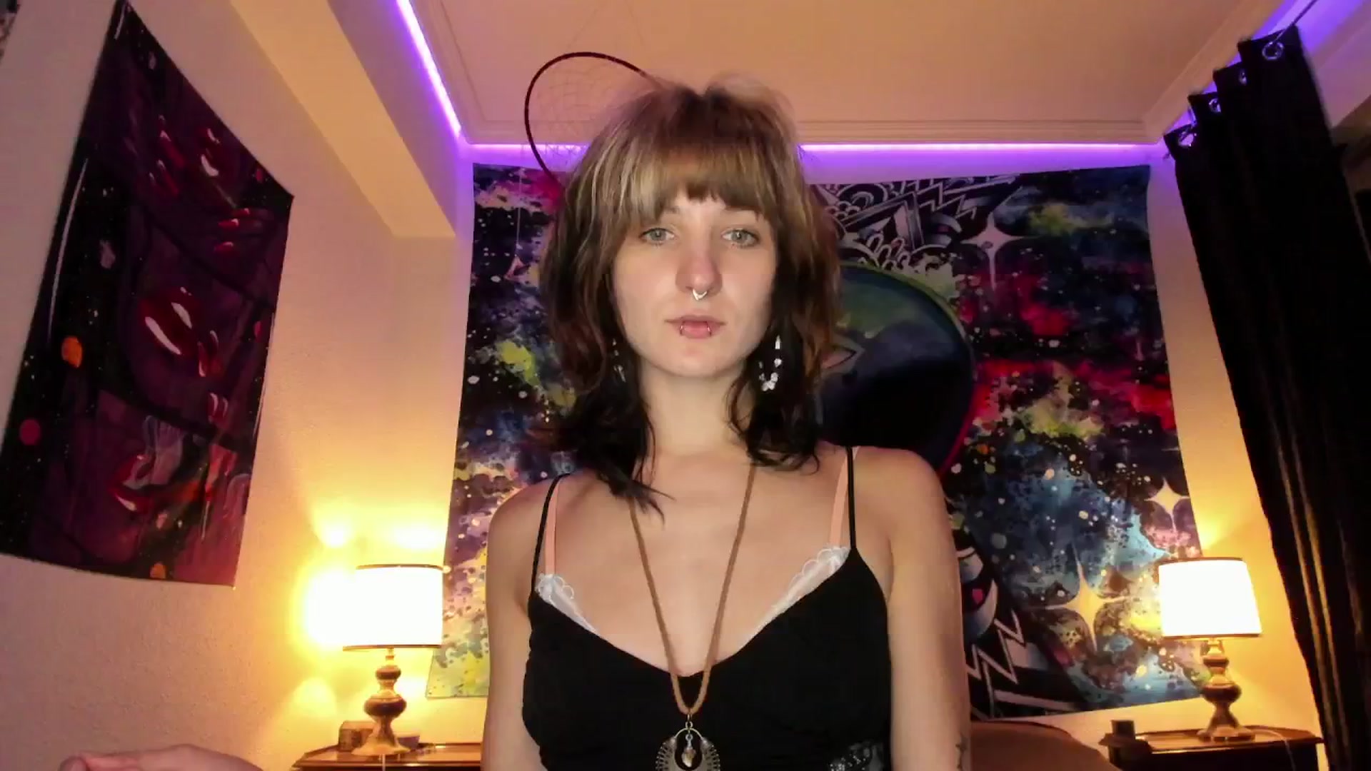 Gallery image thumbnail from Black_Aranya's myfreecams stream on, 09/27/2025, 21:29 image 18 of 20
