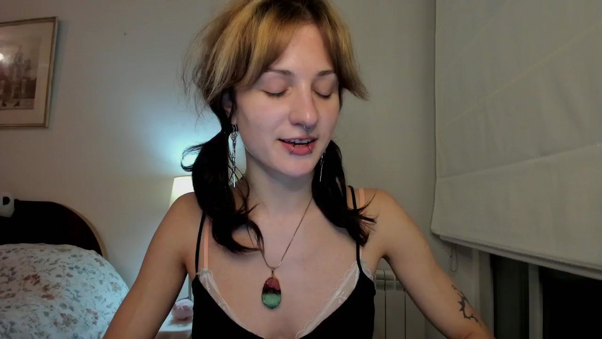 Gallery image thumbnail from Black_Aranya's myfreecams stream on, 12/07/2025, 20:12 image 12 of 20