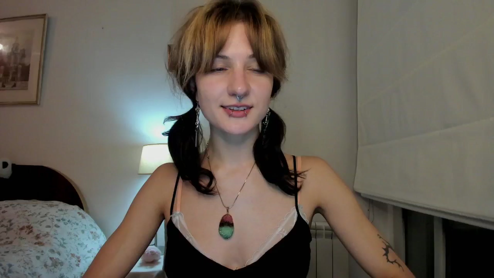 Gallery image thumbnail from Black_Aranya's myfreecams stream on, 12/07/2025, 20:12 image 15 of 20