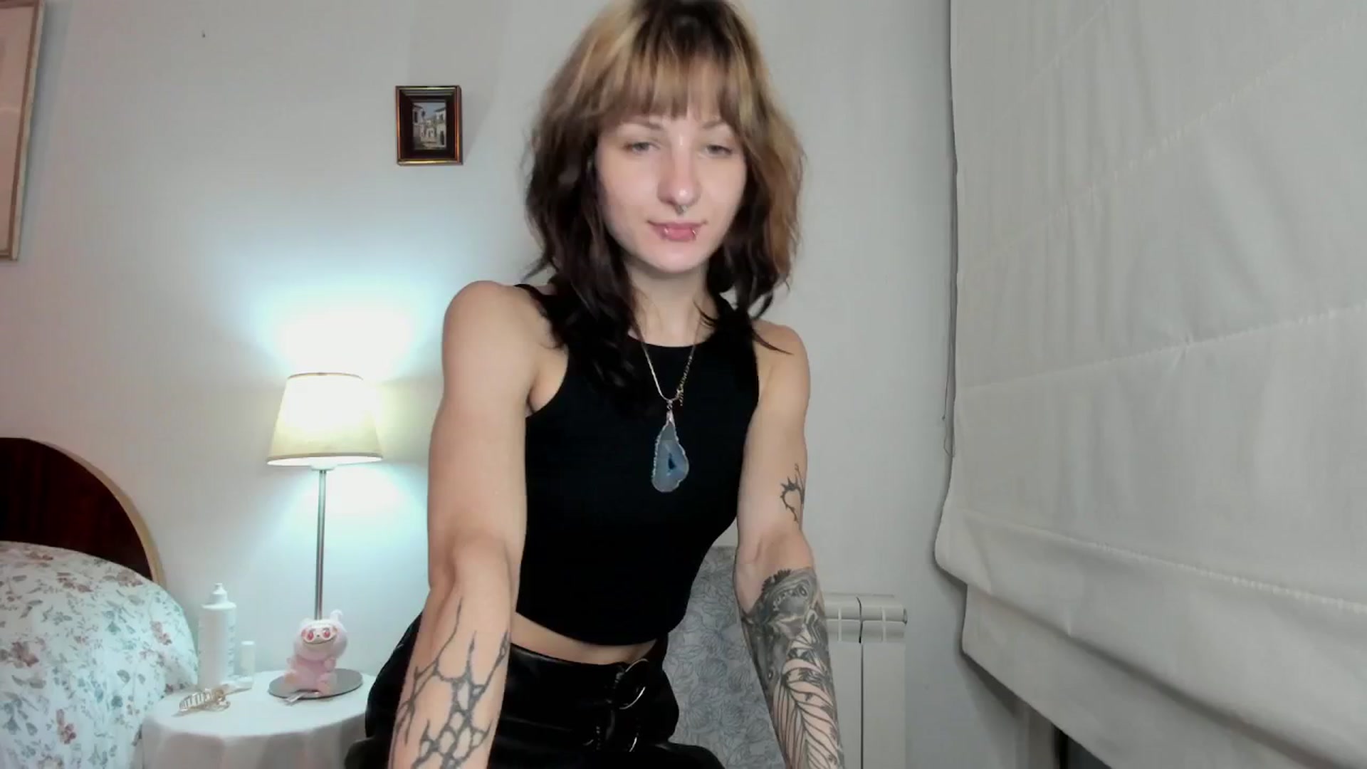 Gallery image thumbnail from Black_Aranya's myfreecams stream on, 12/14/2025, 19:50 image 3 of 20