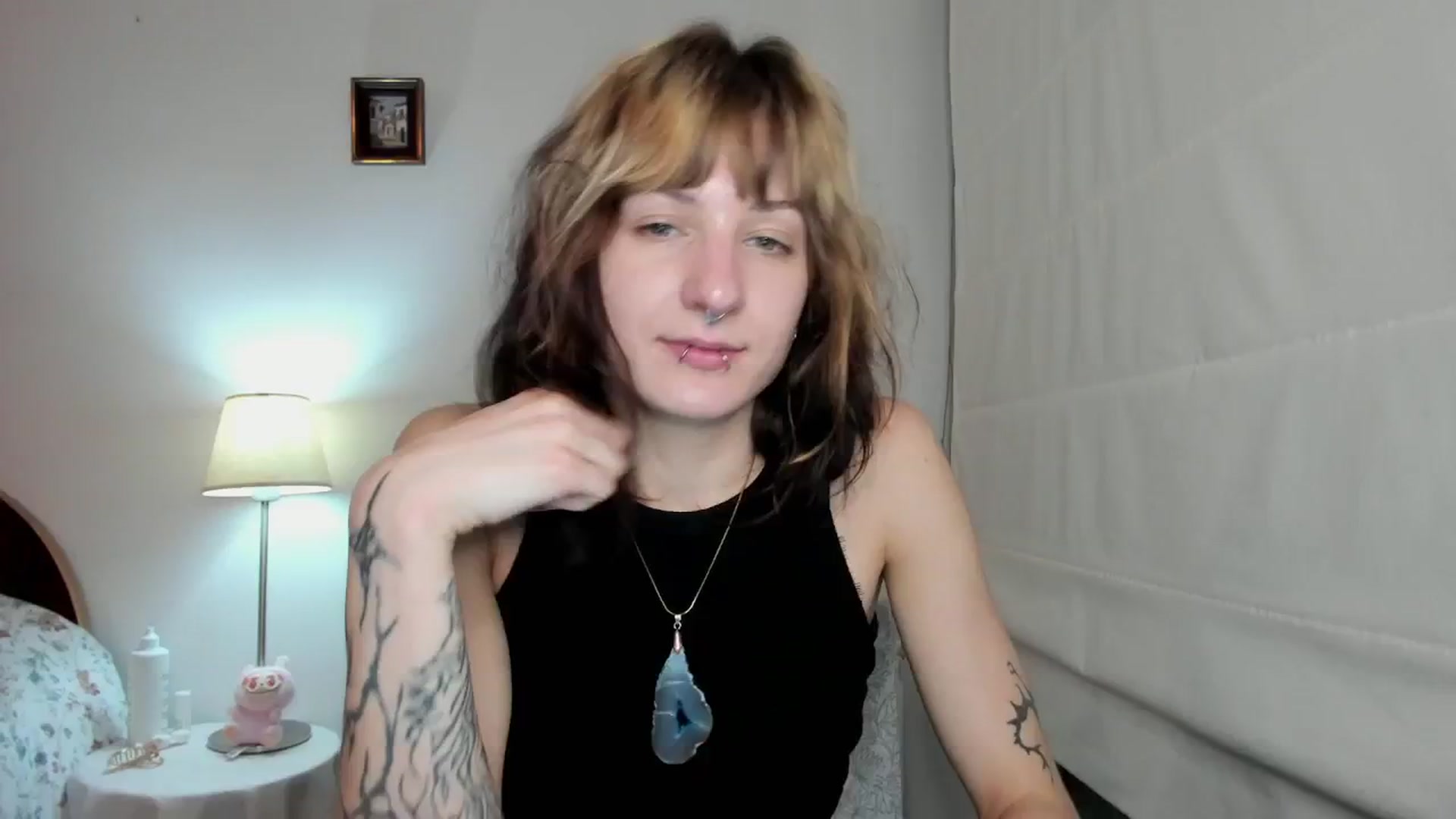 Gallery image thumbnail from Black_Aranya's myfreecams stream on, 12/14/2025, 21:52 image 16 of 20