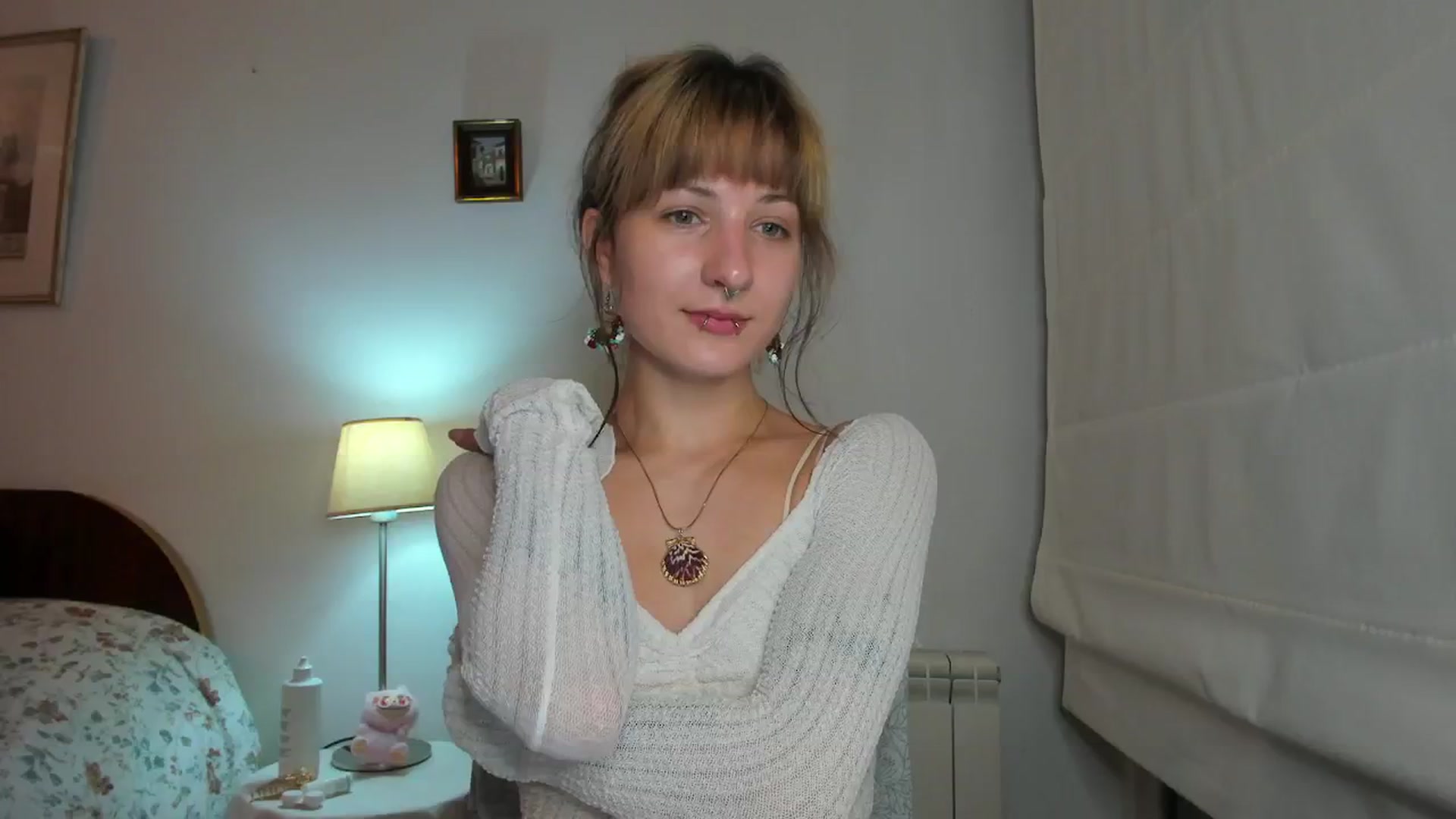 Gallery image thumbnail from Black_Aranya's myfreecams stream on, 12/15/2025, 19:31 image 19 of 20