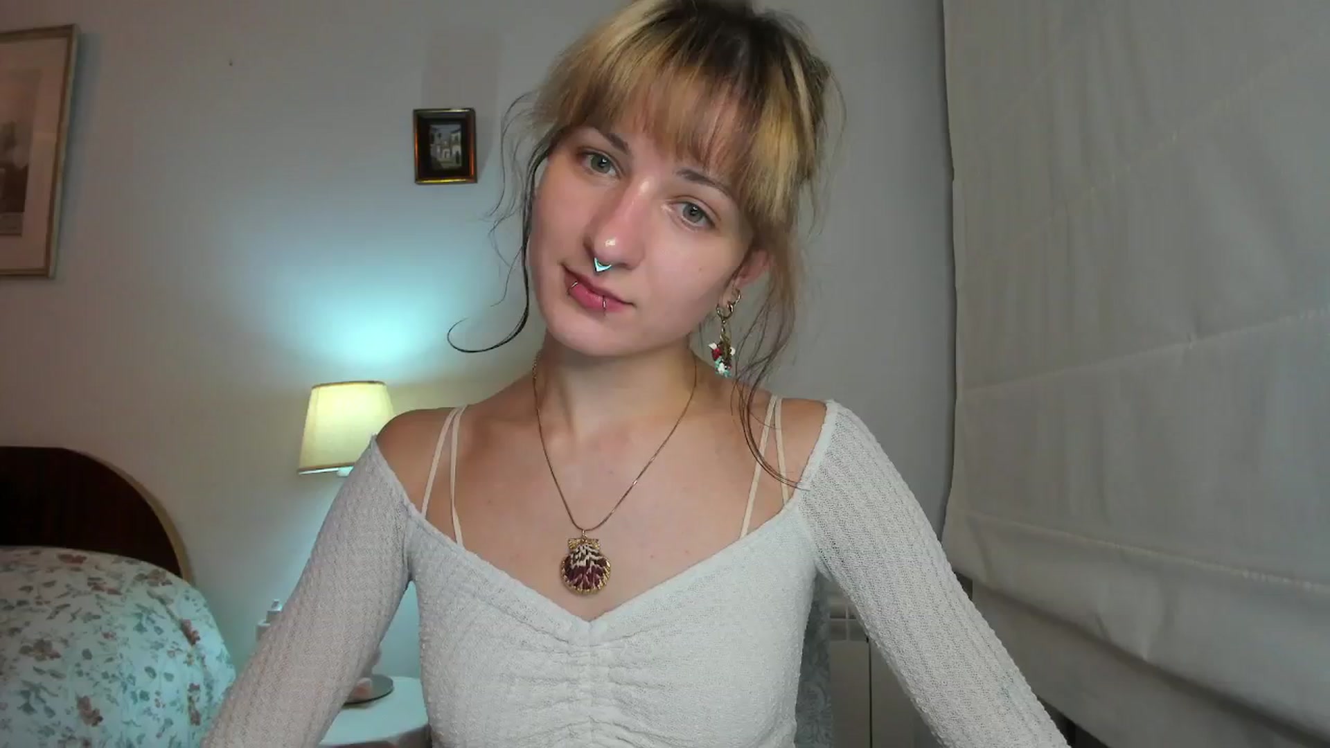 Gallery image thumbnail from Black_Aranya's myfreecams stream on, 12/15/2025, 19:31 image 3 of 20