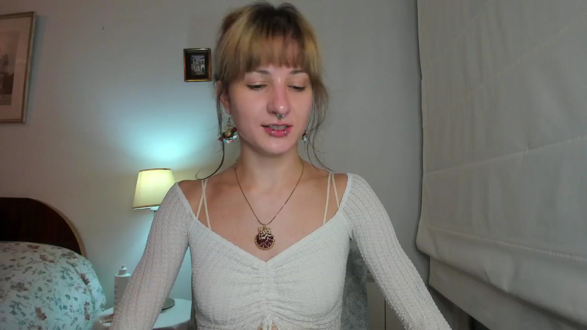 Gallery image thumbnail from Black_Aranya's myfreecams stream on, 12/15/2025, 19:31 image 17 of 20