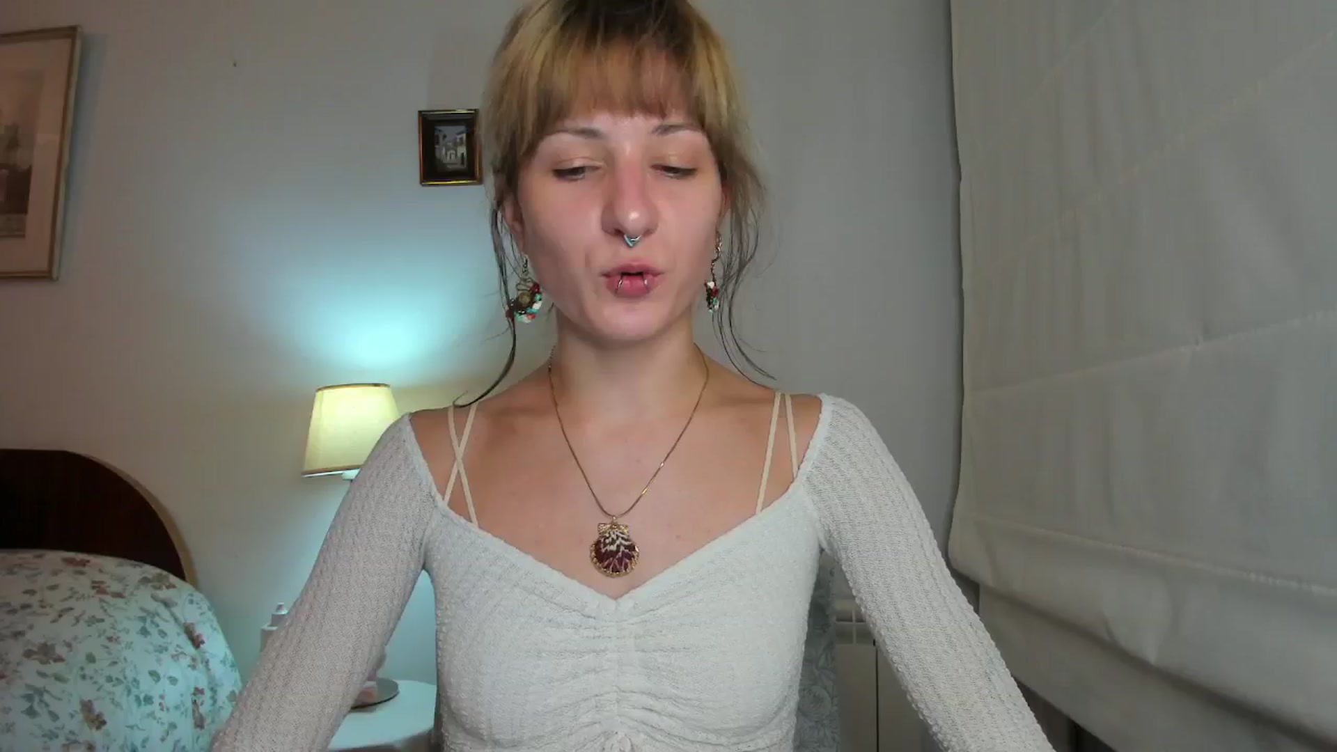 Gallery image thumbnail from Black_Aranya's myfreecams stream on, 12/15/2025, 19:31 image 14 of 20