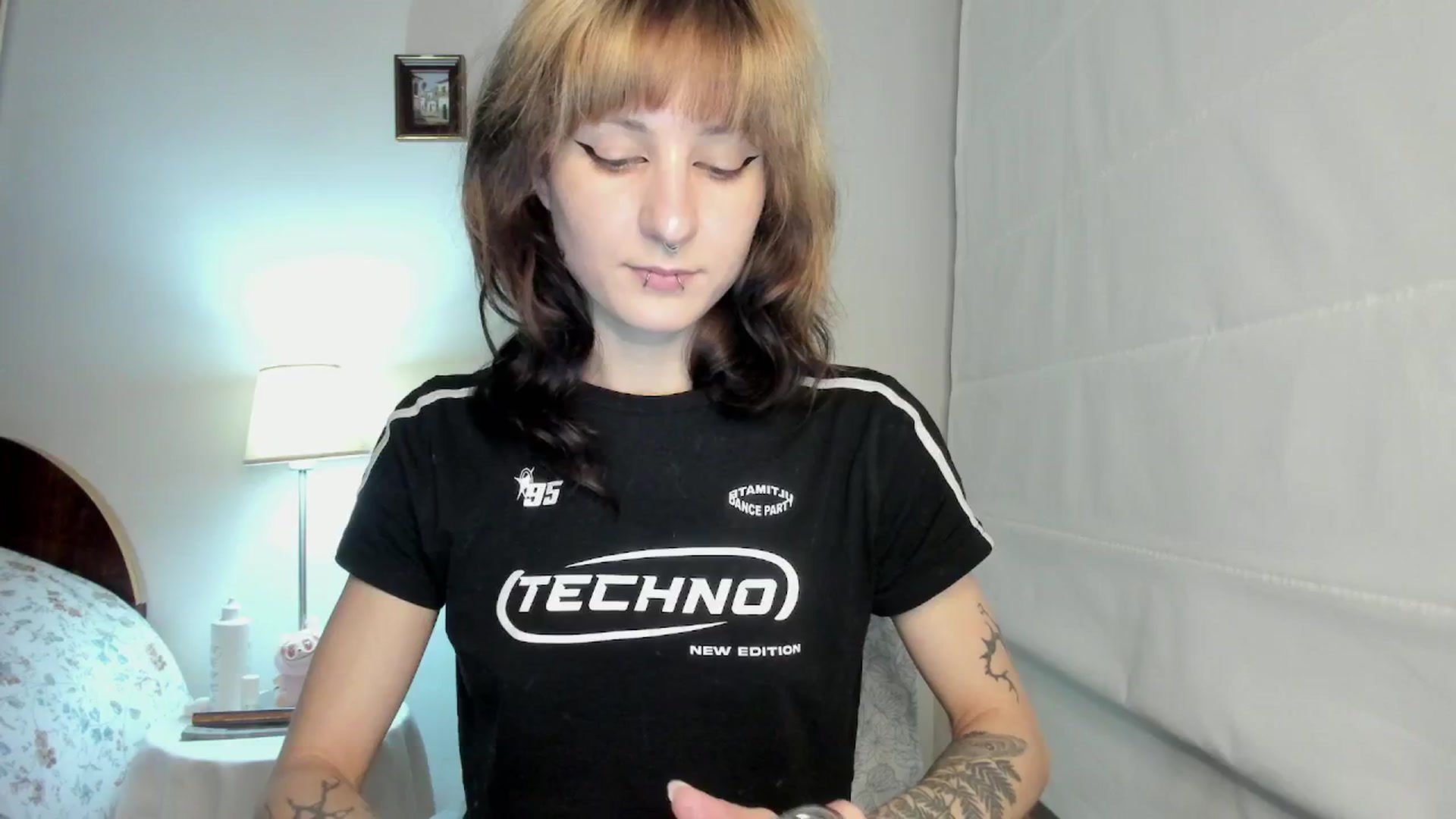 Gallery image thumbnail from Black_Aranya's myfreecams stream on, 12/17/2025, 18:23 image 16 of 20