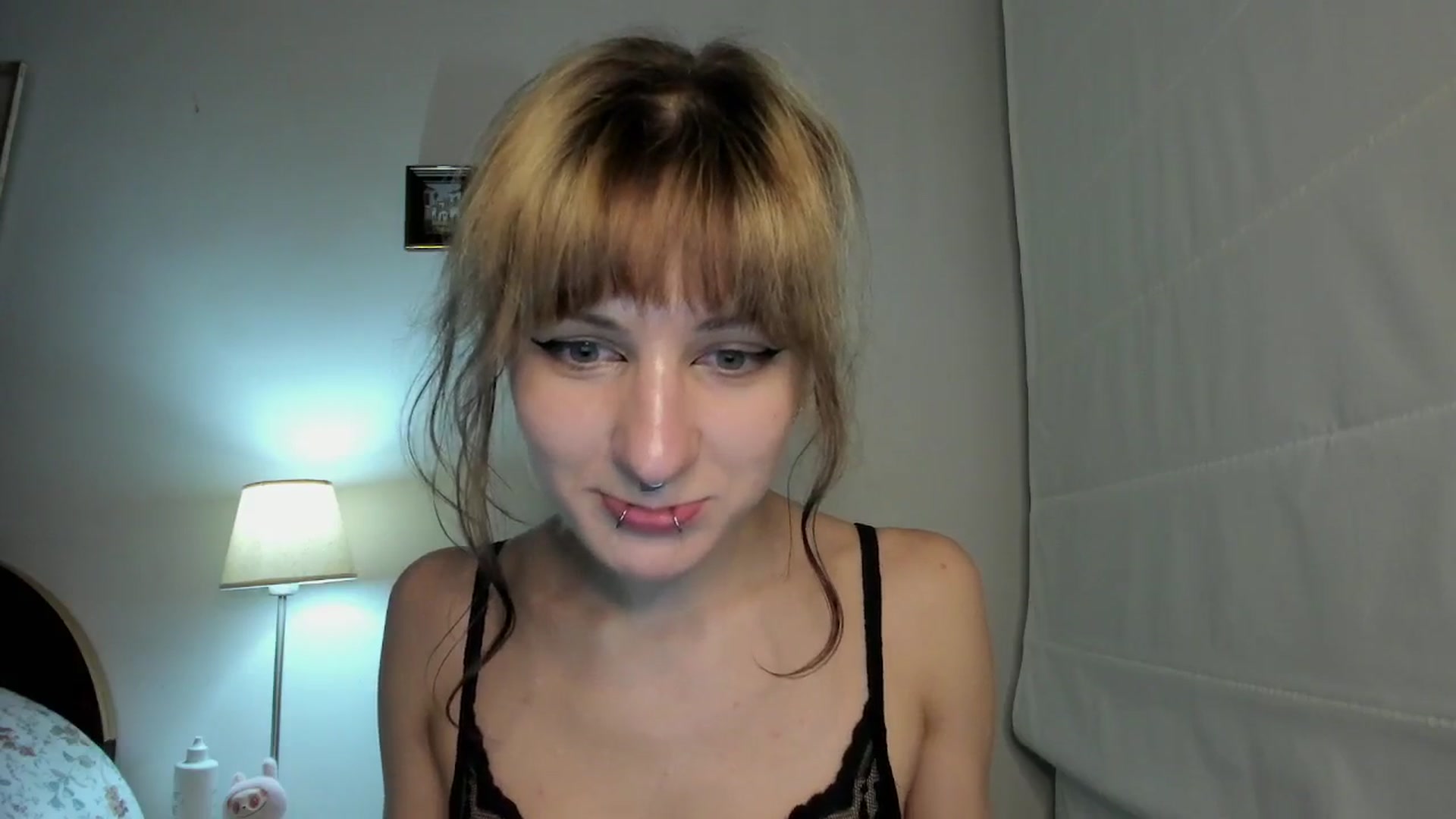 Gallery image thumbnail from Black_Aranya's myfreecams stream on, 12/17/2025, 23:15 image 20 of 20