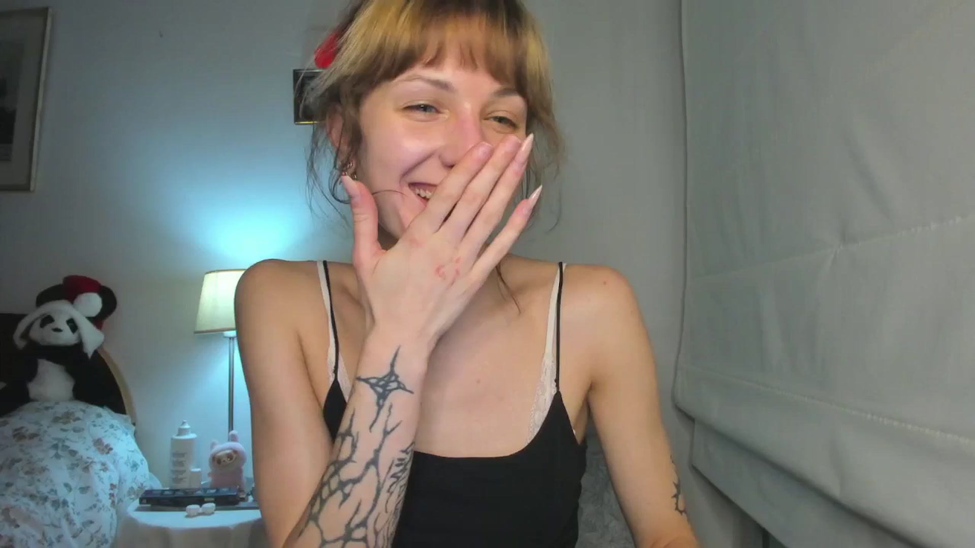 Gallery image thumbnail from Black_Aranya's myfreecams stream on, 12/18/2025, 18:24 image 2 of 20