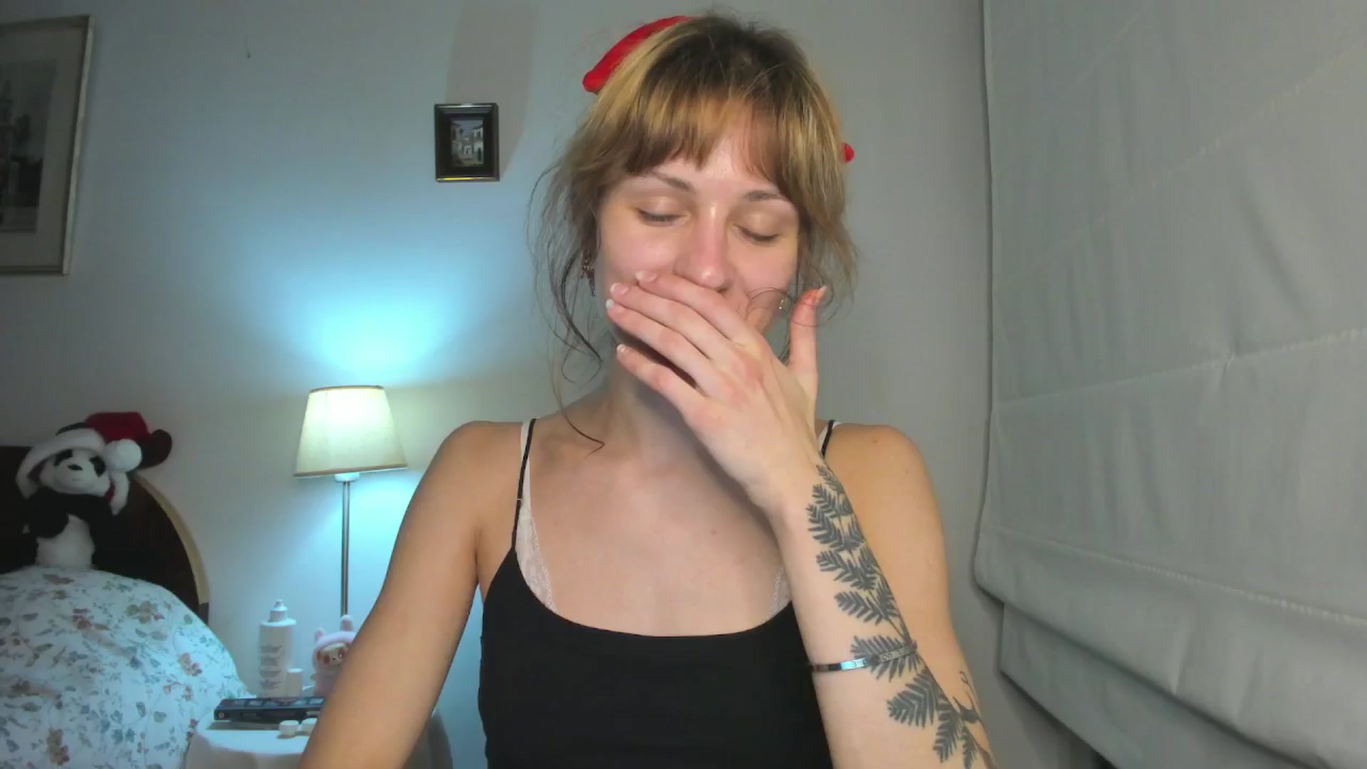 Gallery image thumbnail from Black_Aranya's myfreecams stream on, 12/18/2025, 21:02 image 7 of 20