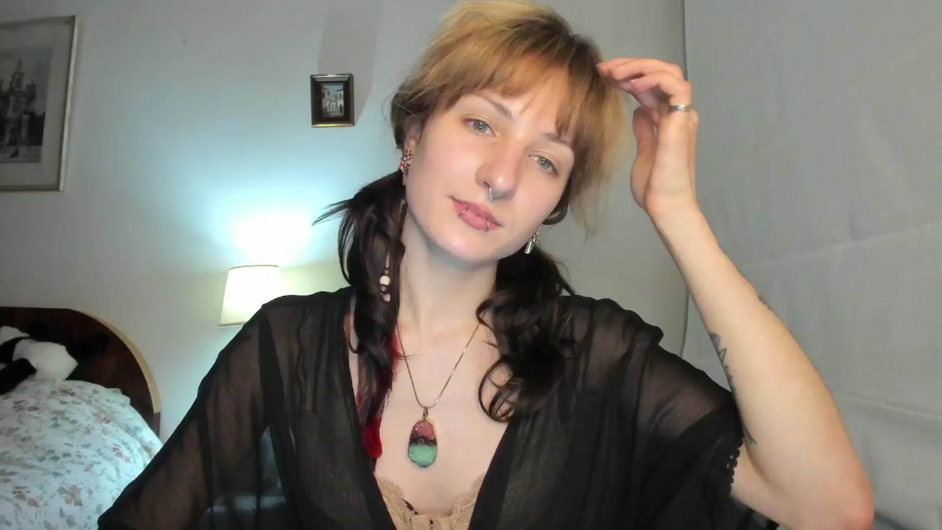 Gallery image thumbnail from Black_Aranya's myfreecams stream on, 12/19/2025, 19:09 image 1 of 20